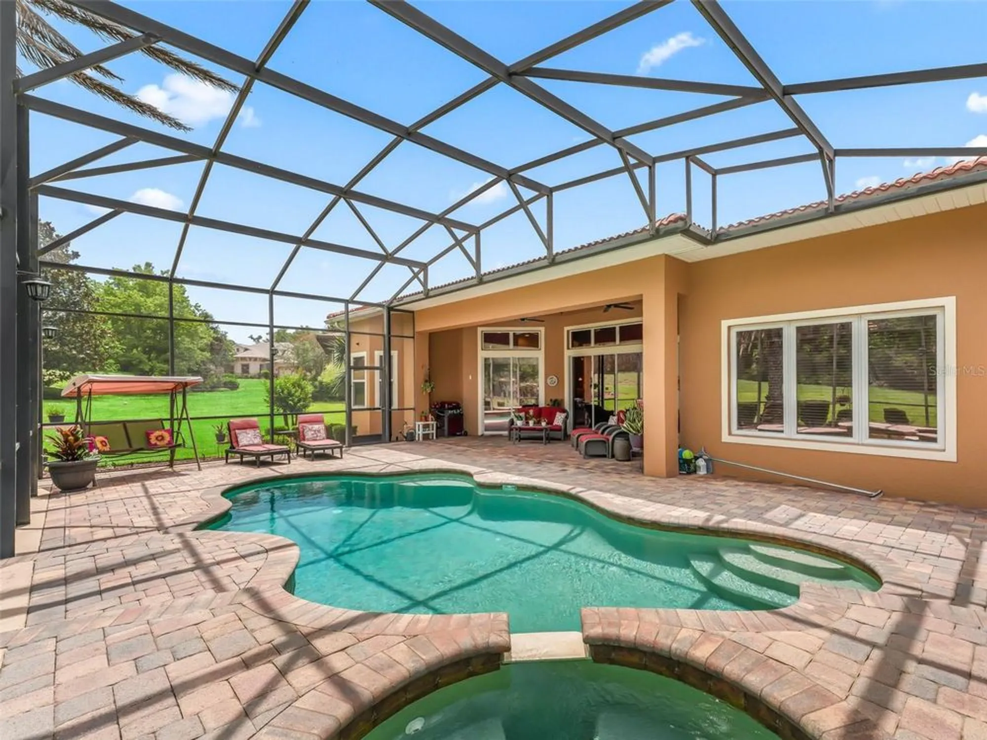 Property Slideshow image 46 of 57 | 5235 island terrace ct, Lady Lake, FL, 32159