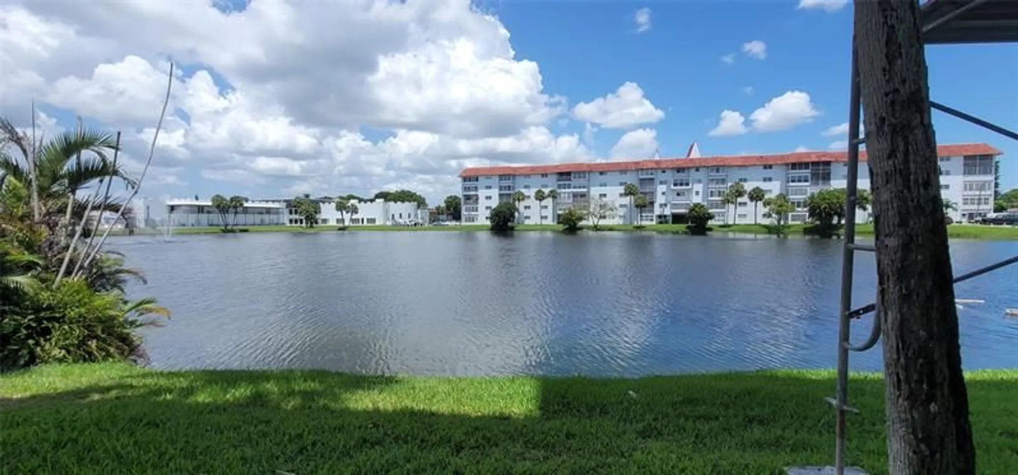 Property Slideshow image 16 of 43 | 4751 nw 21st st 112, Lauderhill, FL, 33313