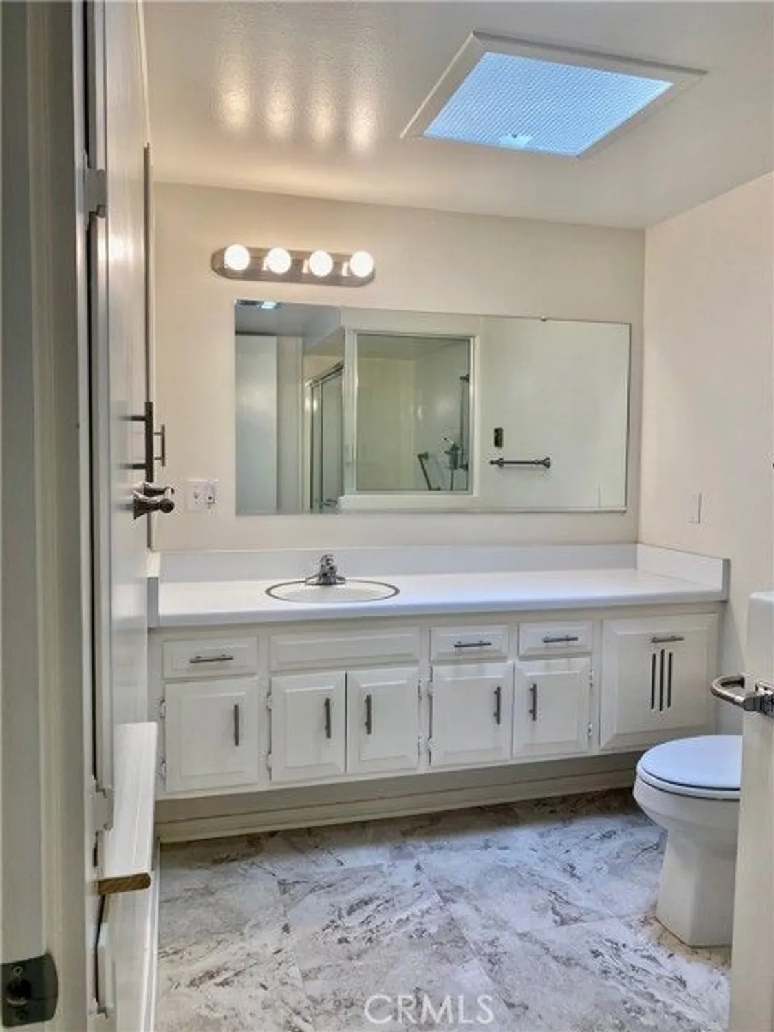 Property Slideshow image 23 of 30 | 13800 annadale dr, Seal Beach, CA, 90740
