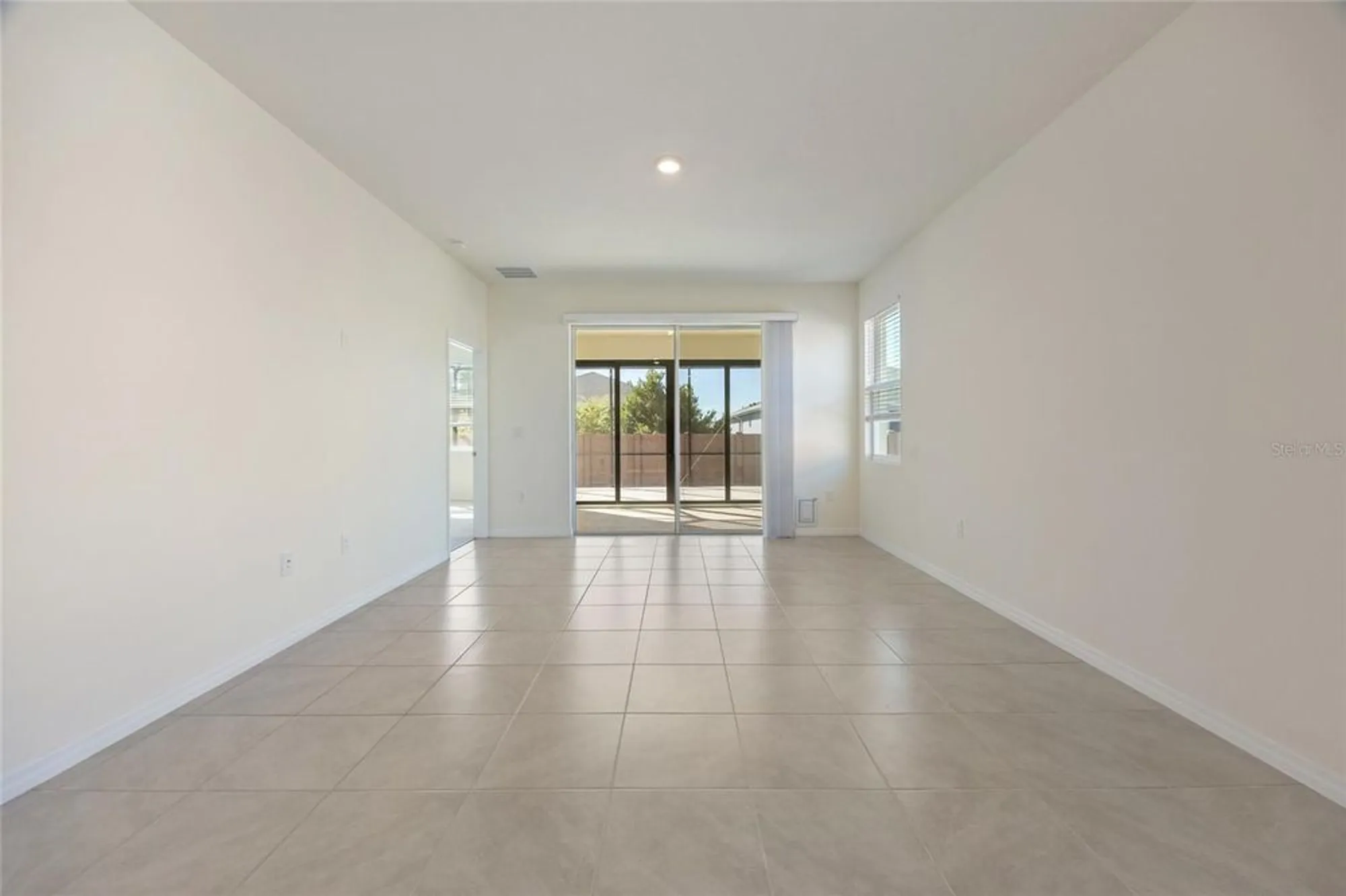 Property Slideshow image 11 of 45 | 5536 nw 40th loop, Ocala, FL, 34482