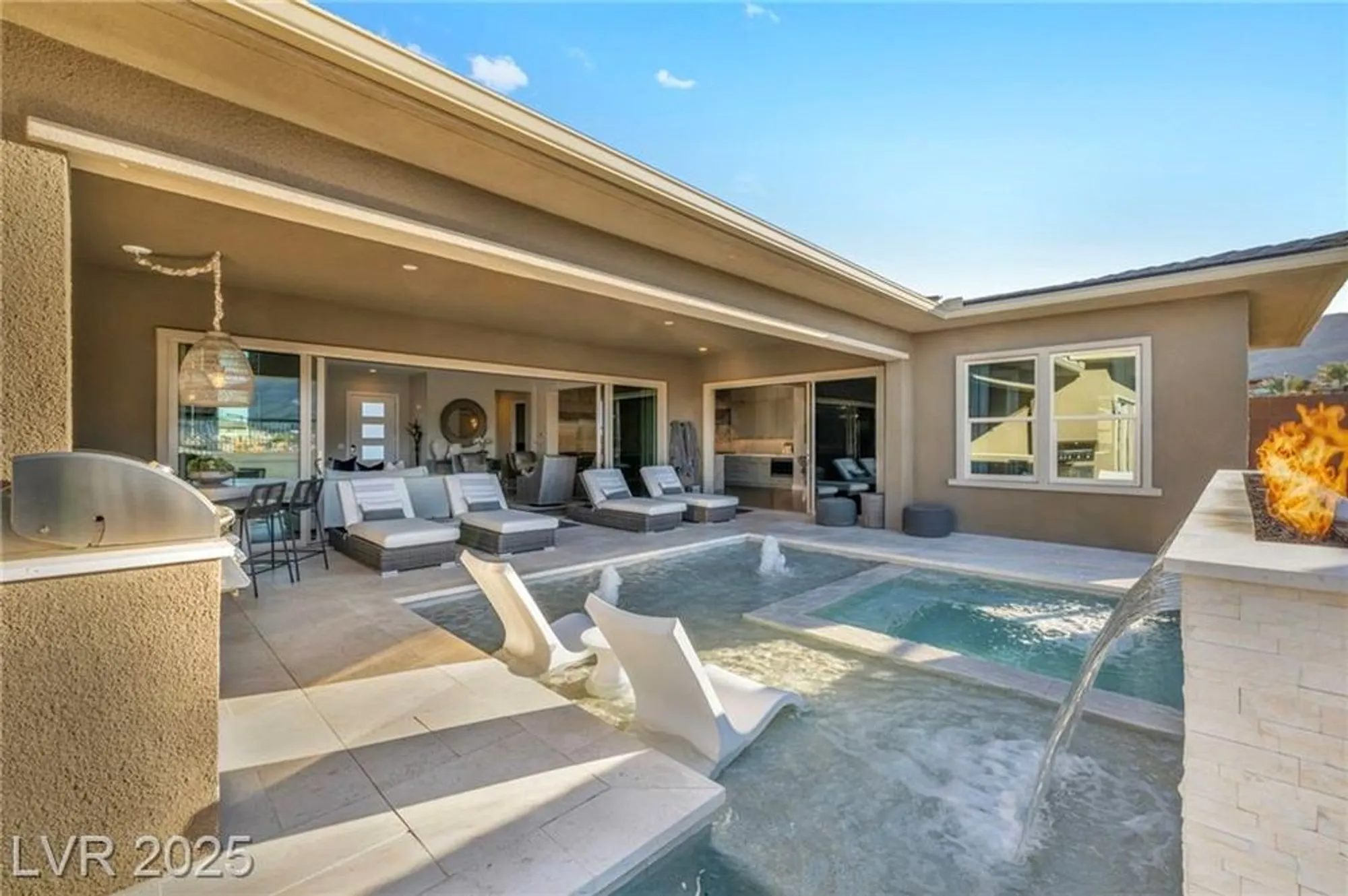 Property Slideshow image 26 of 95 | 10096 amethyst hills st, Las Vegas, NV, 89148