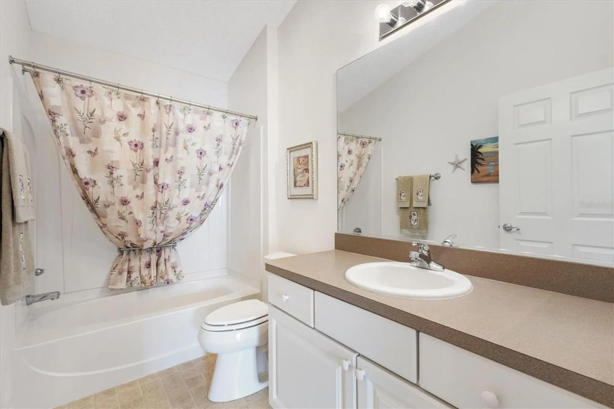 Property Slideshow image 20 of 34 | 1798 longwood ct, The Villages, FL, 32162