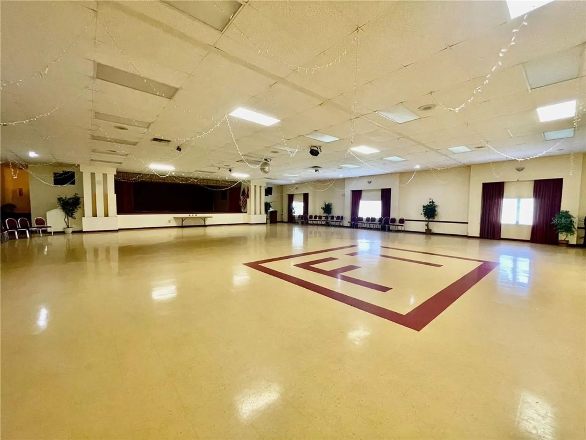 Property Slideshow image 66 of 73 | 5623 80th st n unit 406, Saint Petersburg, FL, 33709