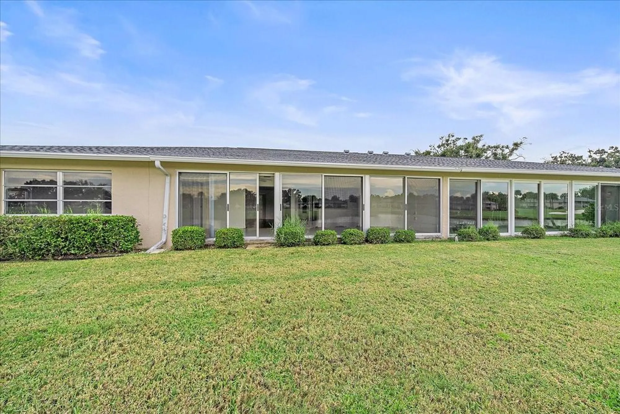 Property Slideshow image 32 of 36 | 7077 w country club dr, Sarasota, FL, 34243