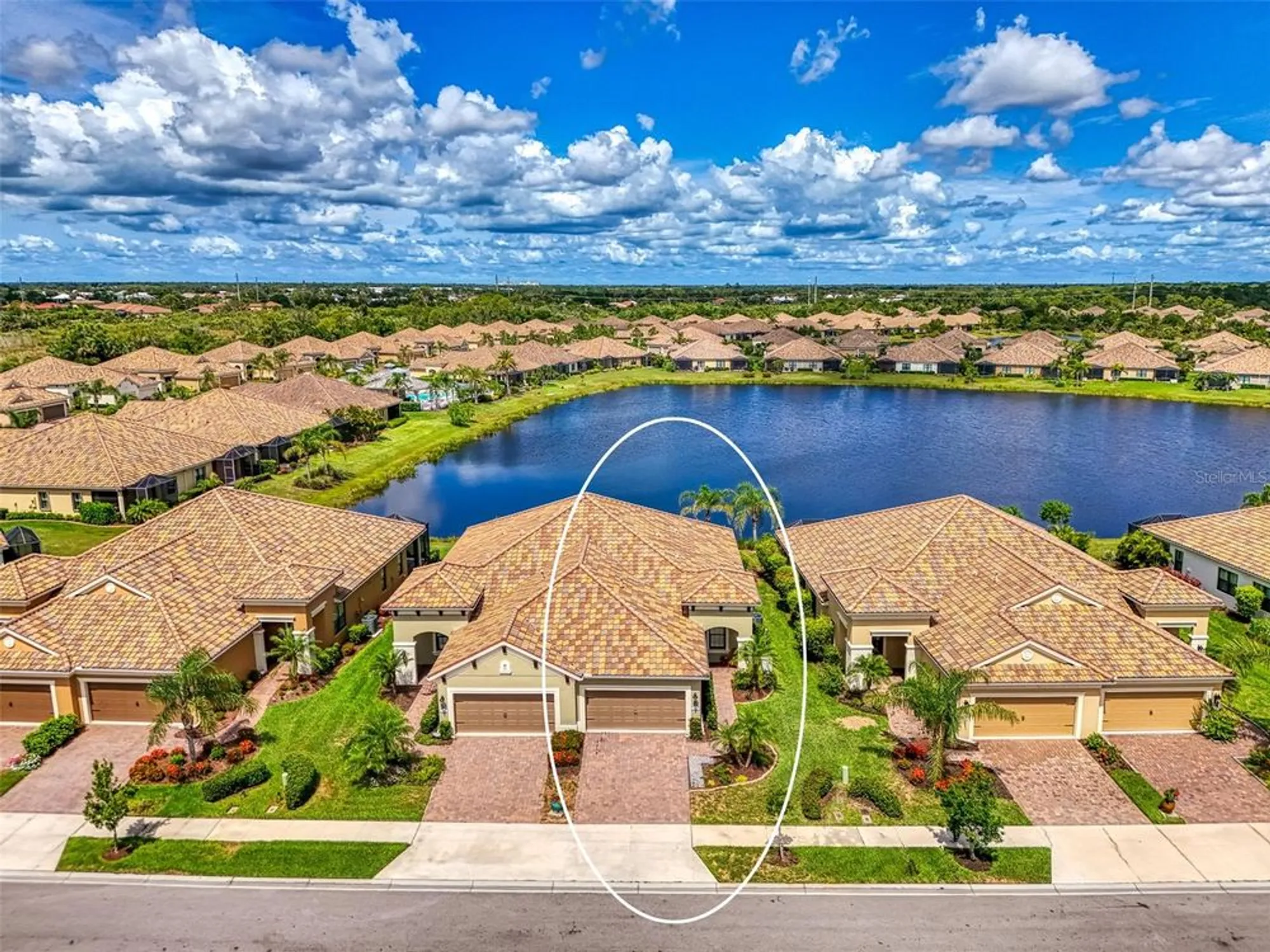 Property Slideshow image 1 of 69 | 21641 winter park ct, Venice, FL, 34293