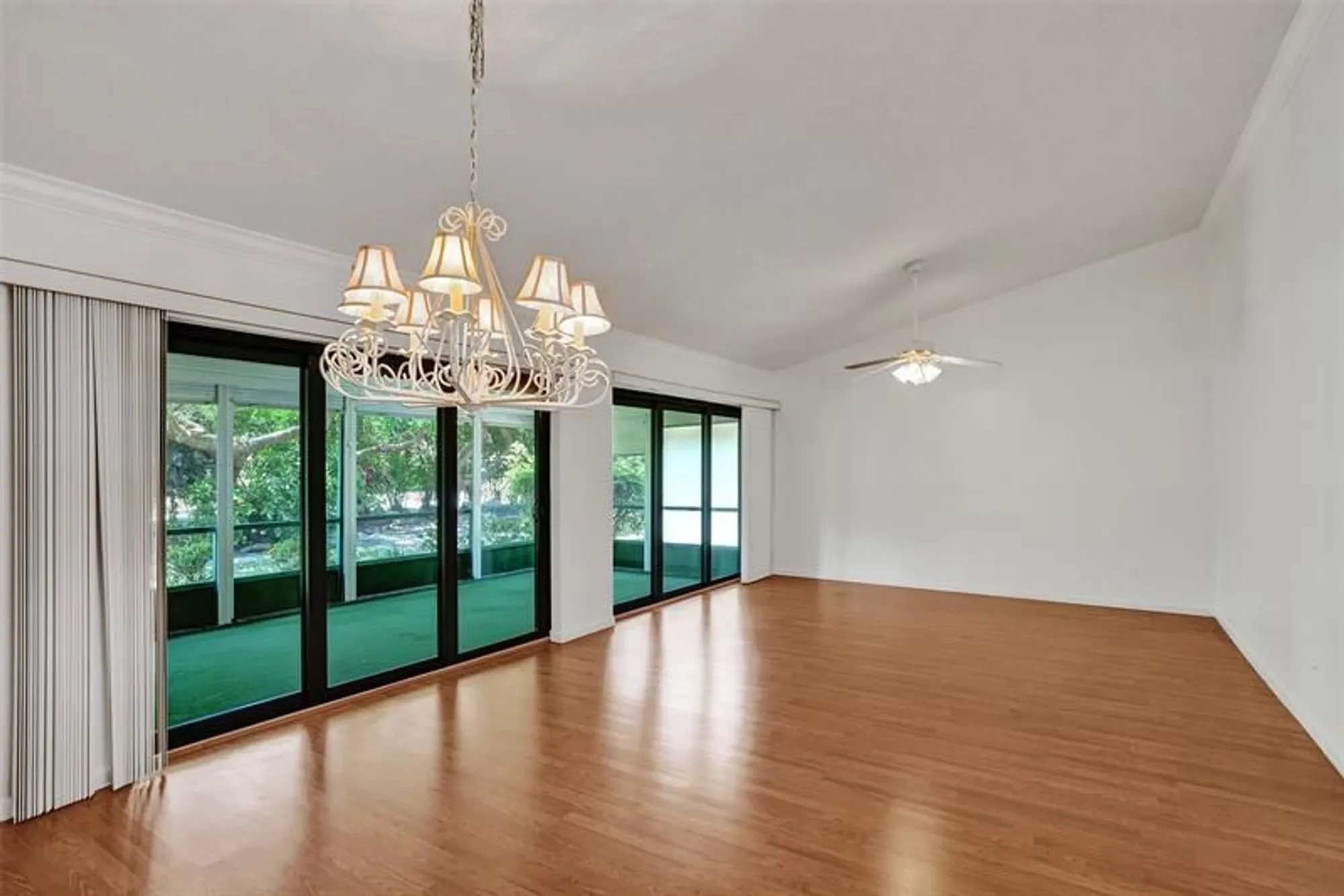 Property Slideshow image 11 of 85 | 2261 sw 15th pl, Deerfield Beach, FL, 33442