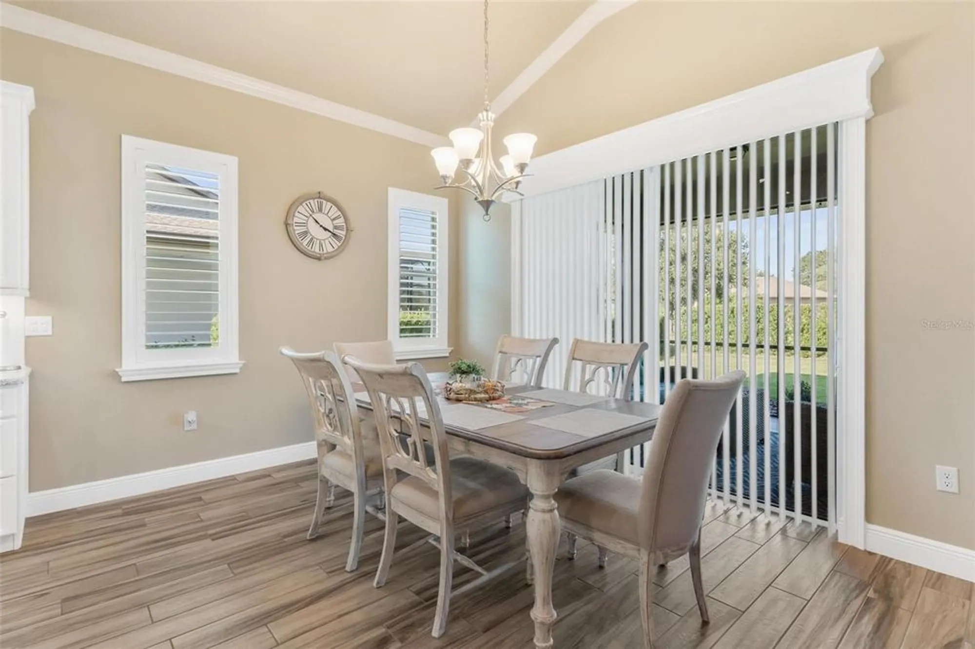 Property Slideshow image 17 of 46 | 39517 hillrise ln, Lady Lake, FL, 32159