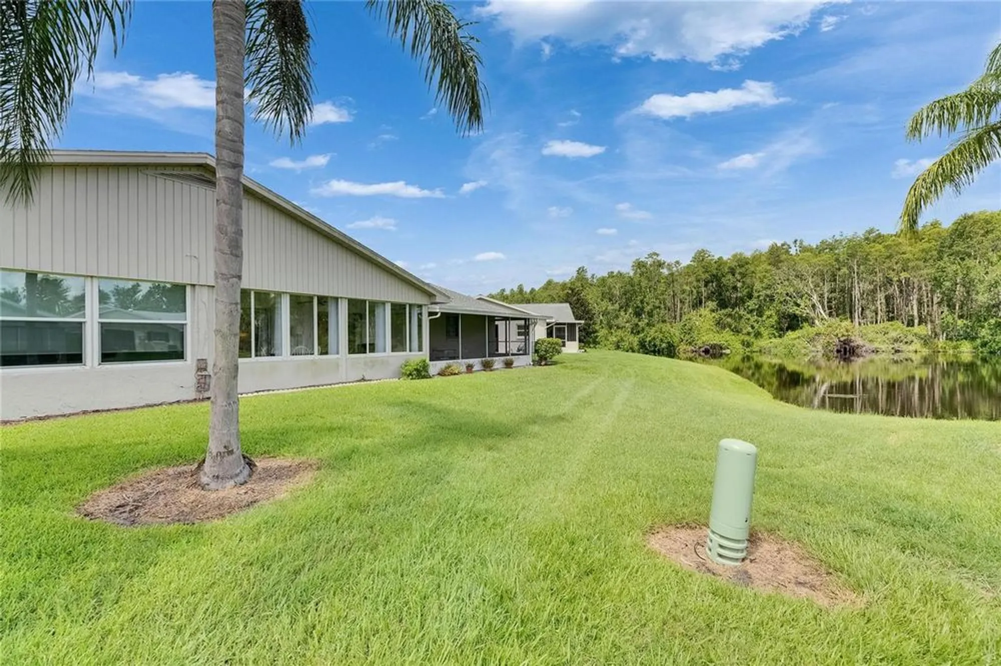 Property Slideshow image 33 of 41 | 123 glendower cir # 123, Sun City Center, FL, 33573