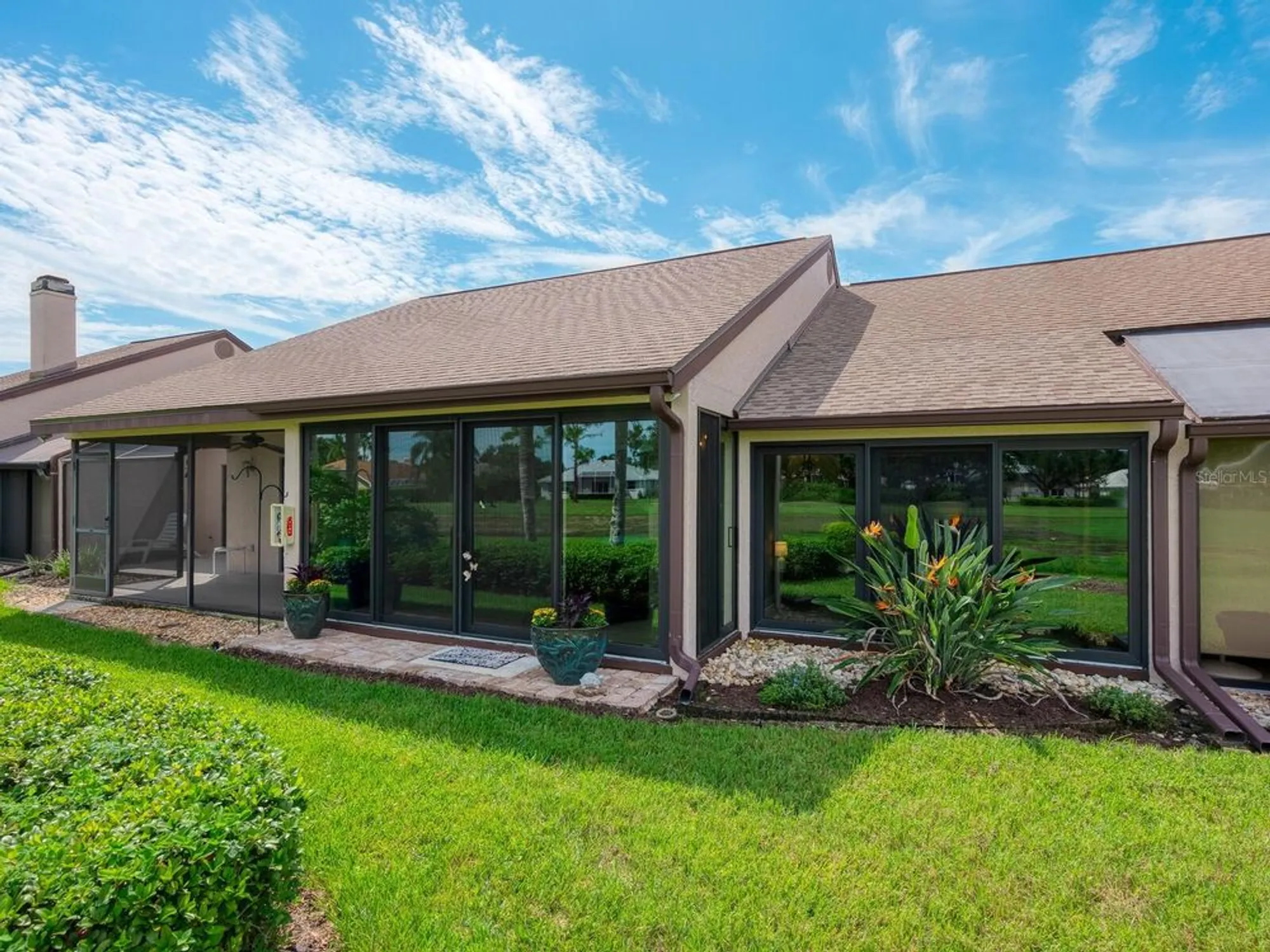 Property Slideshow image 32 of 73 | 6103 clubside dr # 6103, Sarasota, FL, 34243