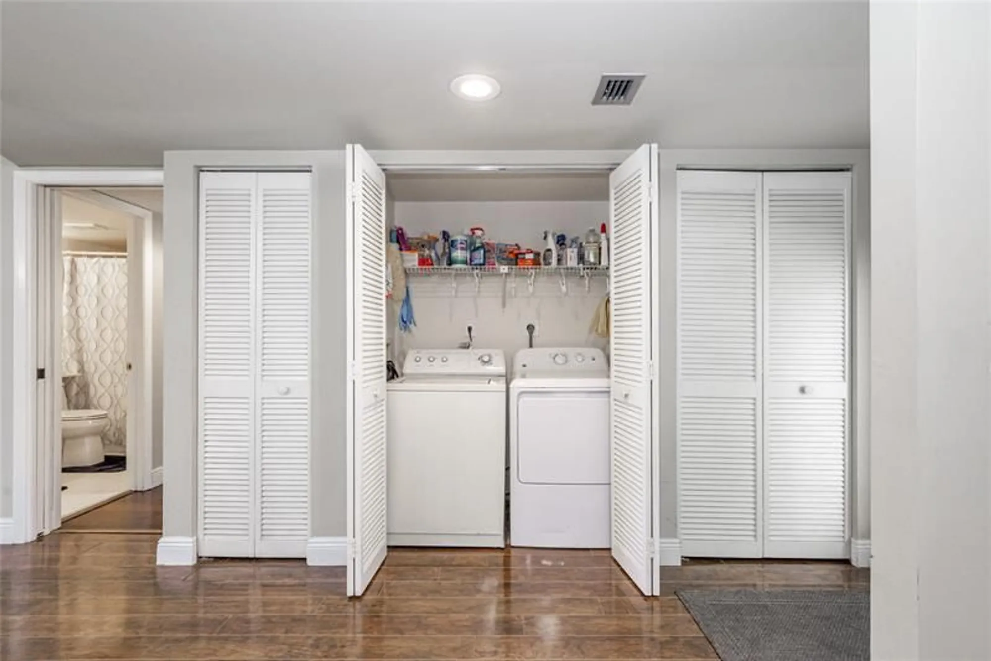 Property Slideshow image 6 of 54 | 150 s hollybrook ter 107, Pembroke Pines, FL, 33025