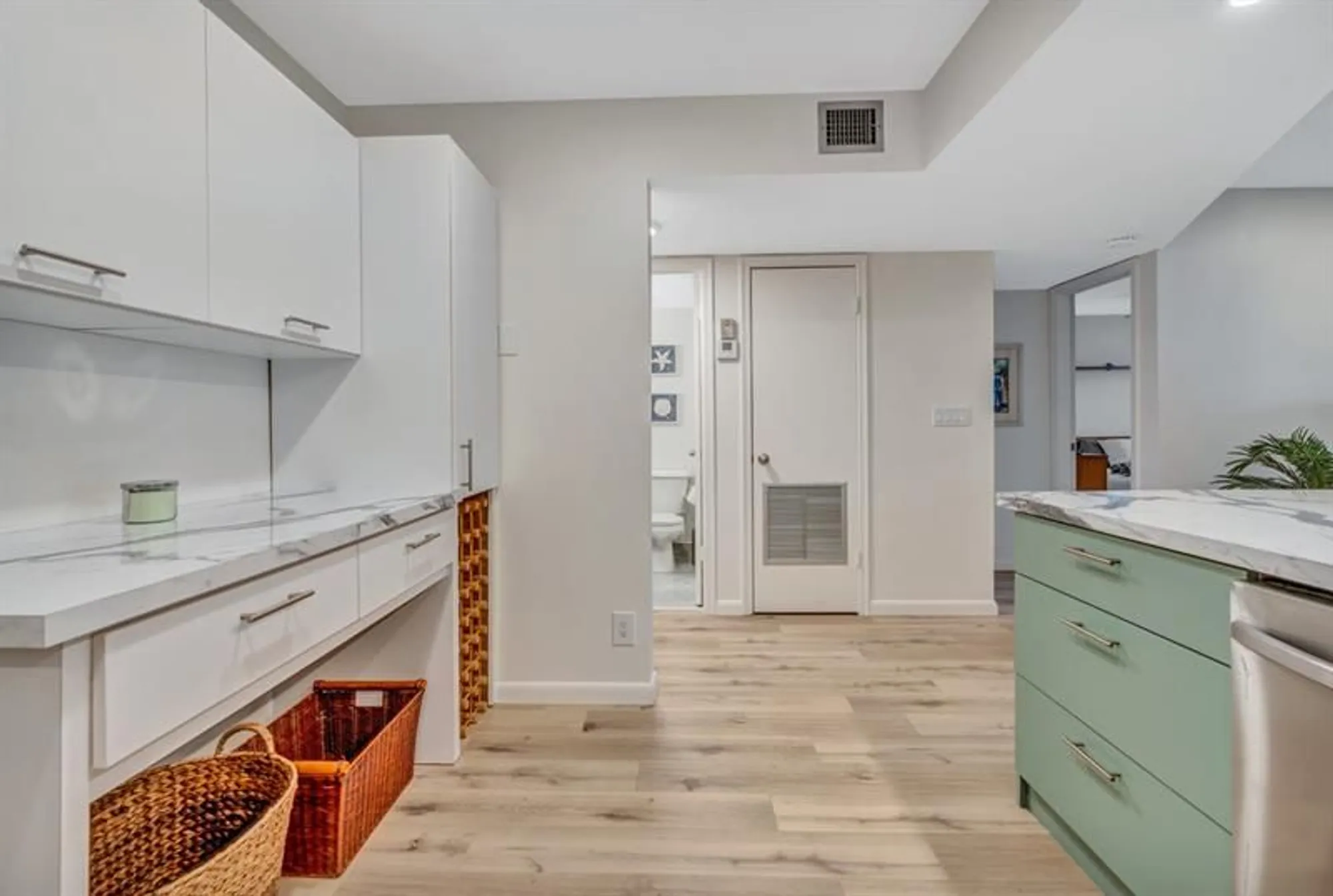 Property Slideshow image 16 of 46 | 4750 nw 22nd ct 417, Lauderhill, FL, 33313