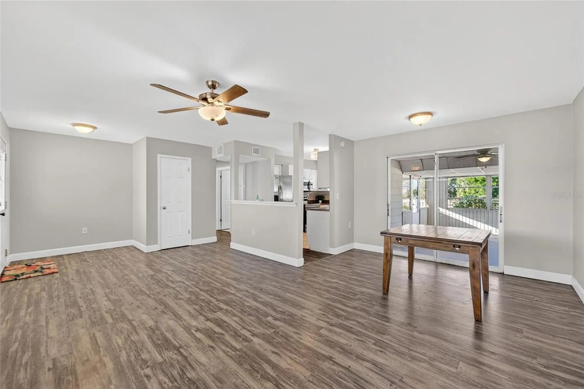 Property Slideshow image 12 of 43 | 743 ojai ave, Sun City Center, FL, 33573