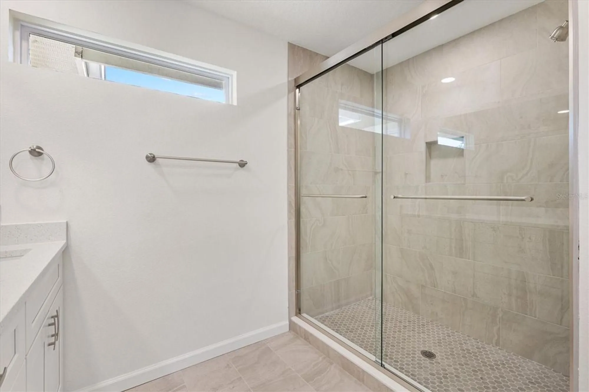 Property Slideshow image 25 of 39 | 11041 se 174th loop, Summerfield, FL, 34491