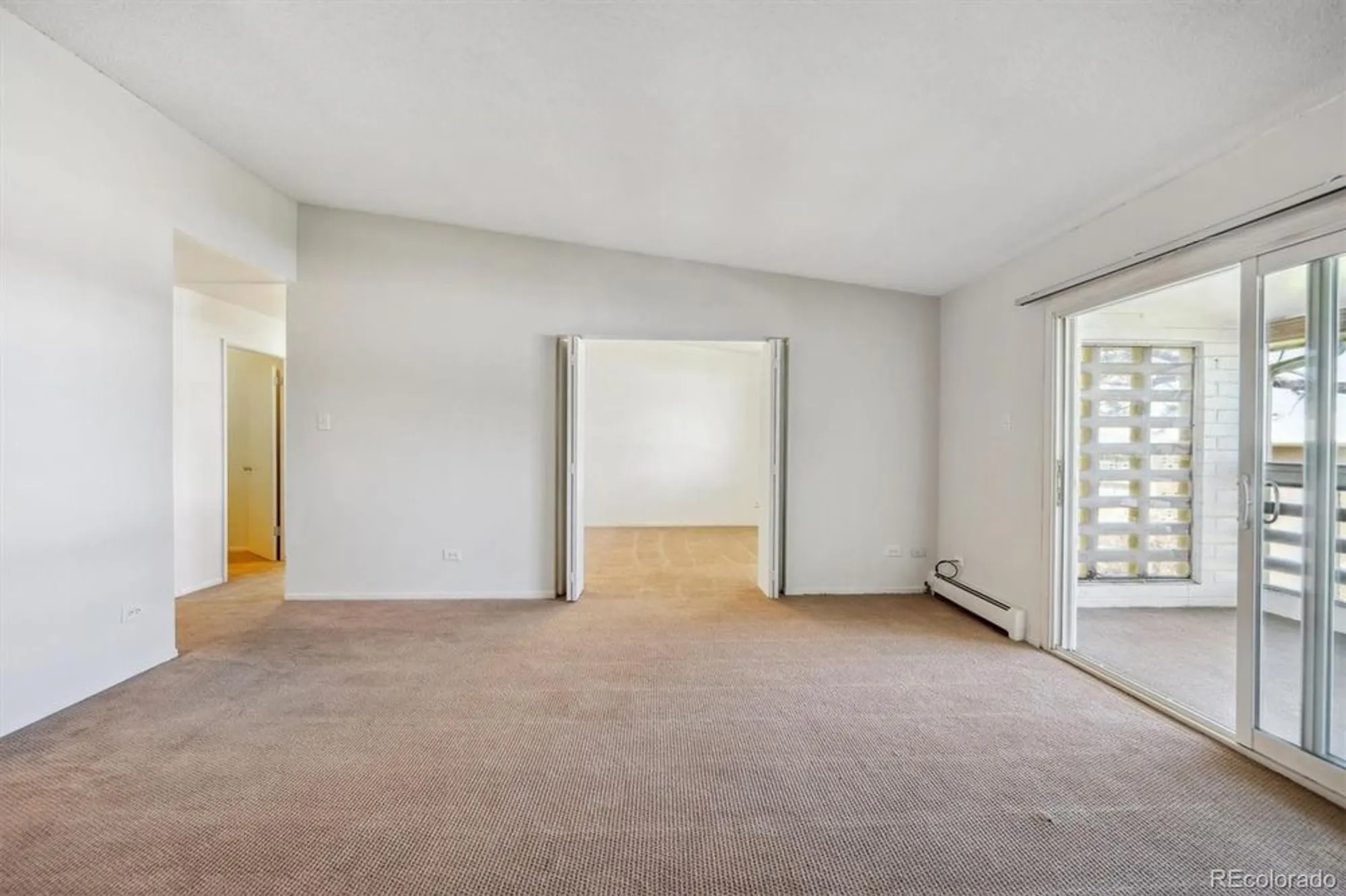 Property Slideshow image 20 of 31 | 725 s alton way unit 7d, Denver, CO, 80247