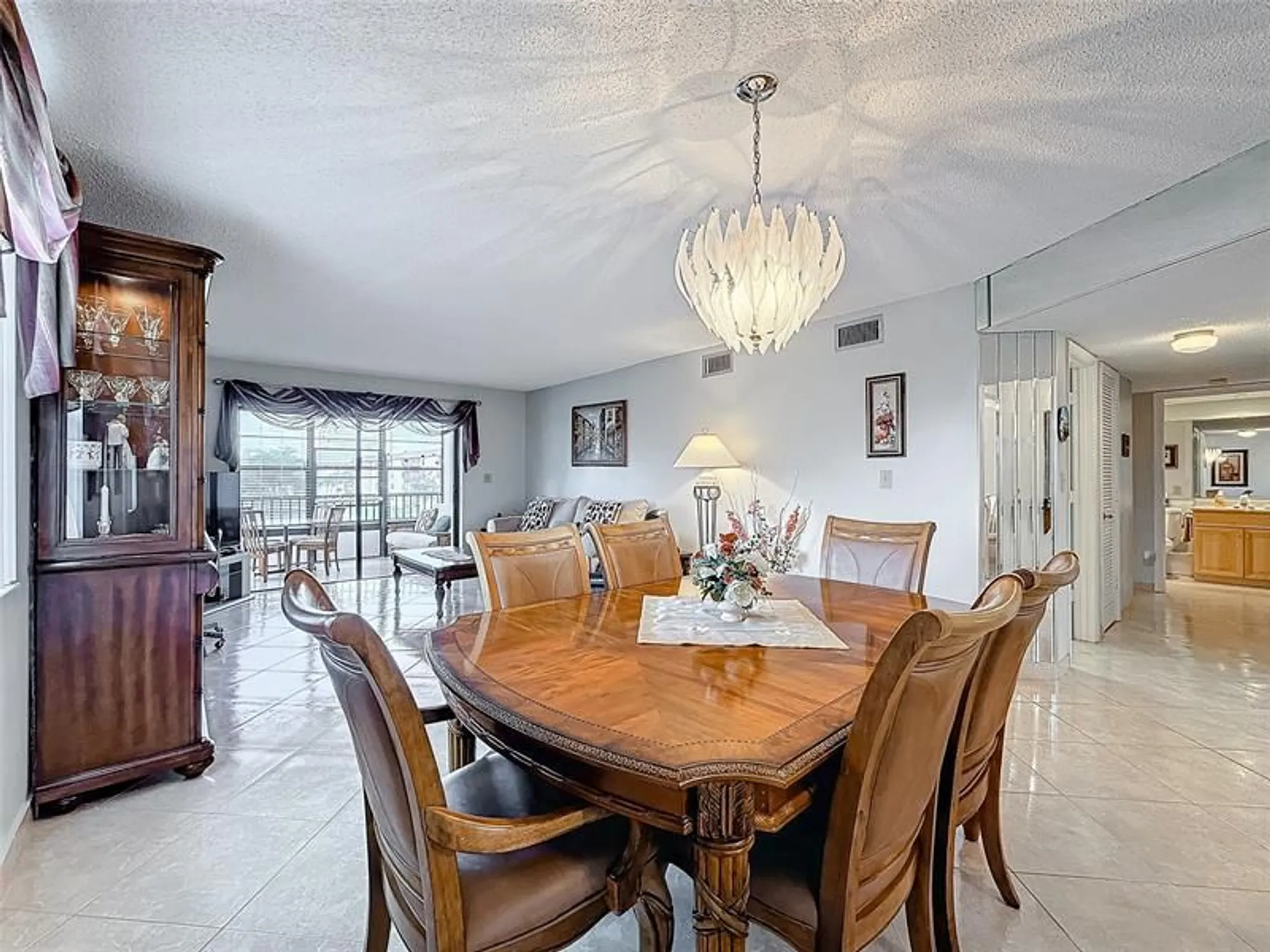 Property Slideshow image 21 of 62 | 4930 e sabal palm blvd 301, Tamarac, FL, 33319