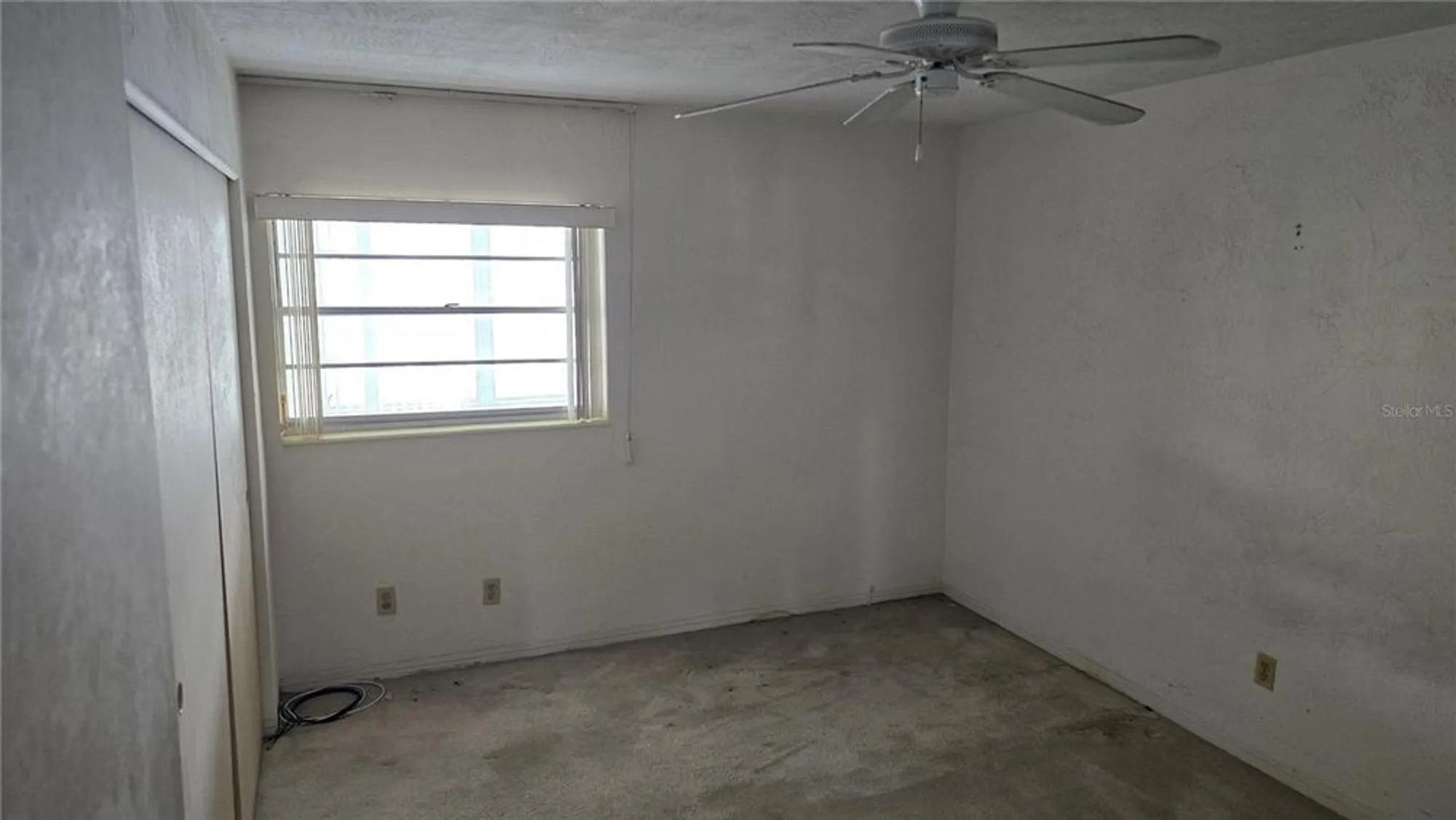 Property Slideshow image 14 of 25 | 2461 canadian way 33, Clearwater, FL, 33763
