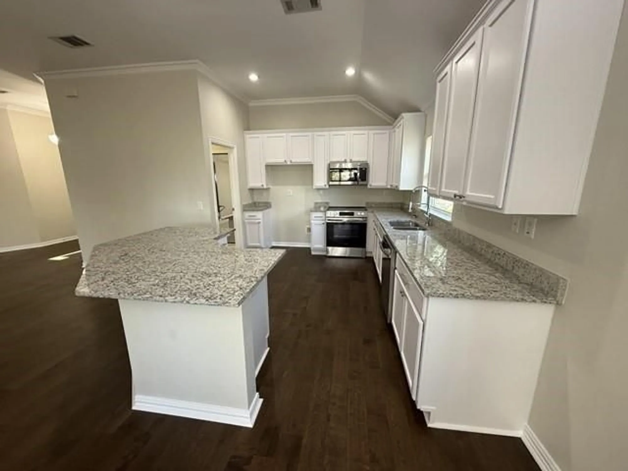 Property Slideshow image 5 of 21 | 9704 pinewood dr, Denton, TX, 76207