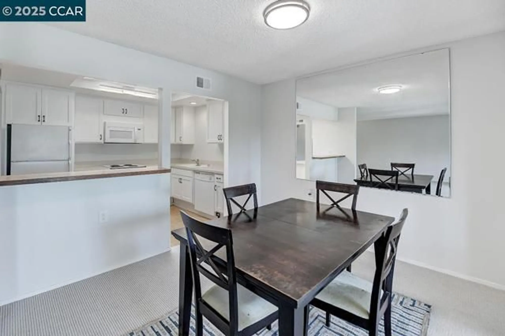 Property Slideshow image 8 of 43 | 1427 rockledge ln apt 5, Walnut Creek, CA, 94595