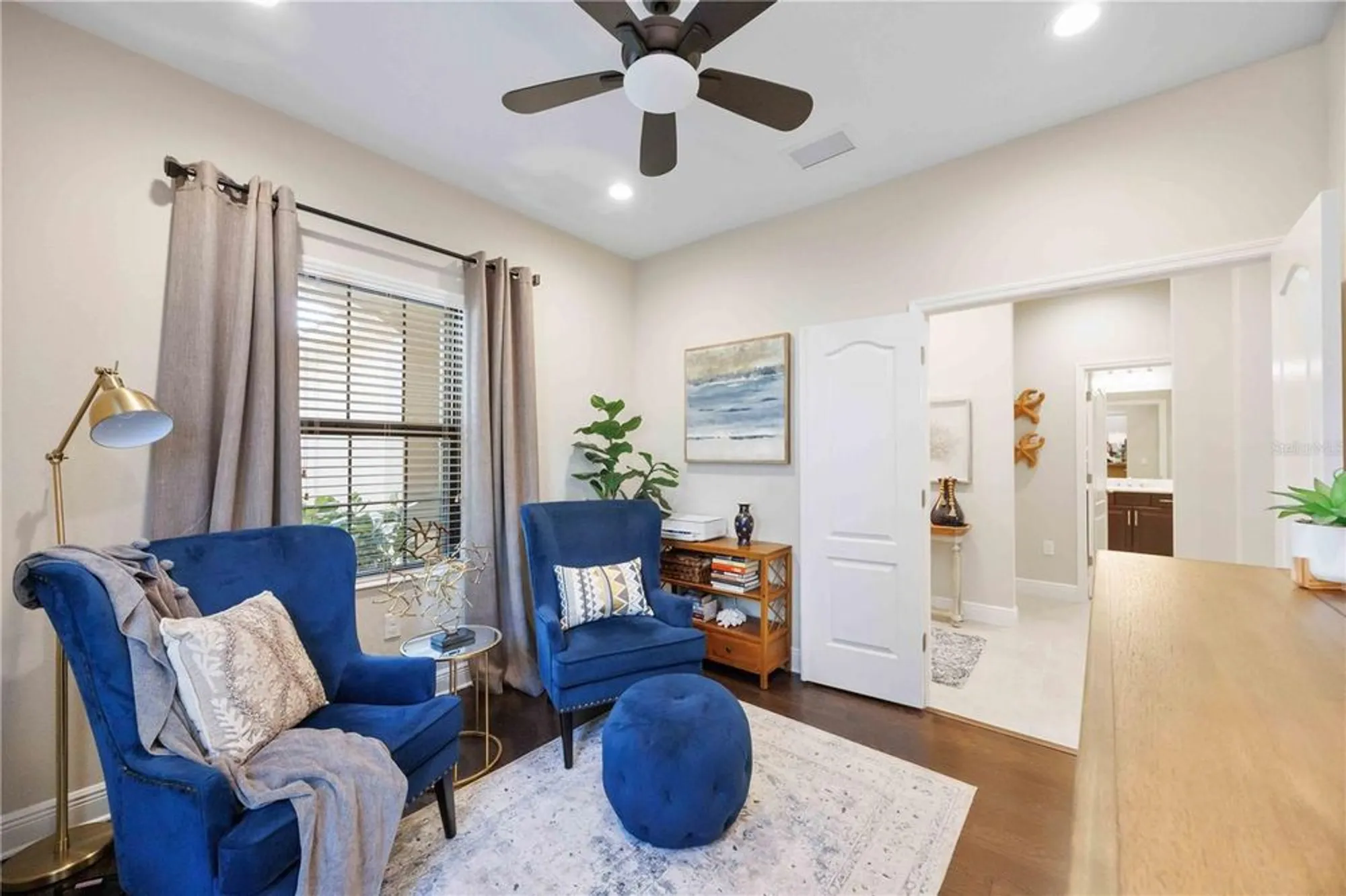 Property Slideshow image 28 of 70 | 21625 avon park ct, Venice, FL, 34293