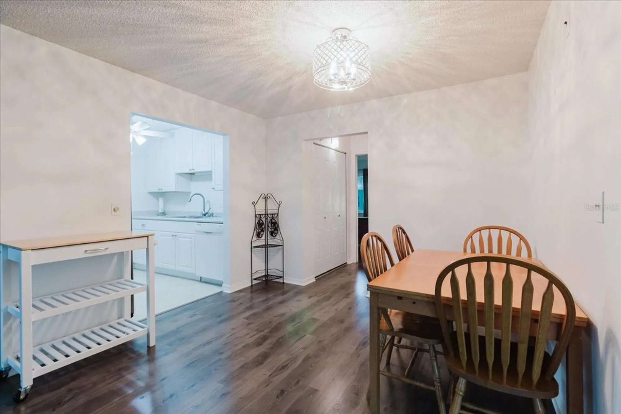 Property Slideshow image 13 of 63 | 2209 grenadier dr, Sun City Center, FL, 33573