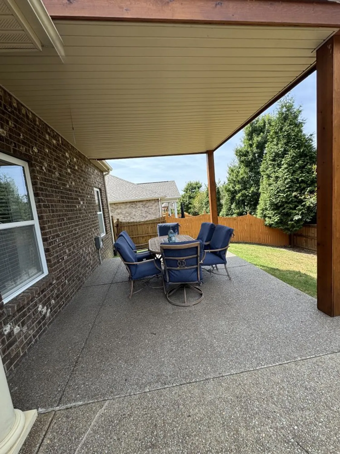Property Slideshow image 33 of 39 | 609 saddlestone dr, Lebanon, TN, 37090