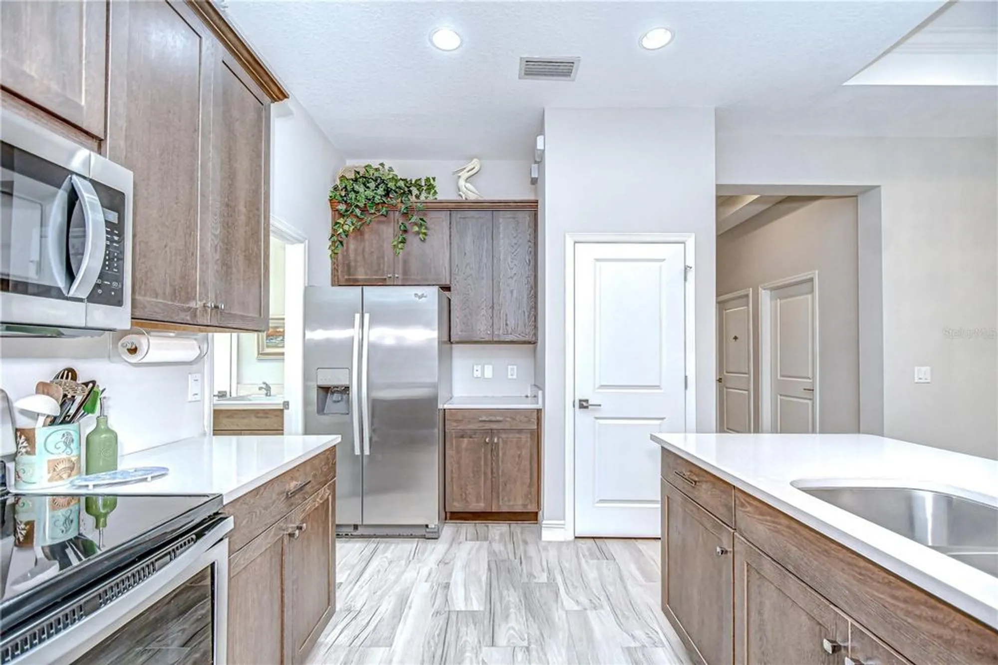 Property Slideshow image 8 of 25 | 5732 stockport st, Riverview, FL, 33578