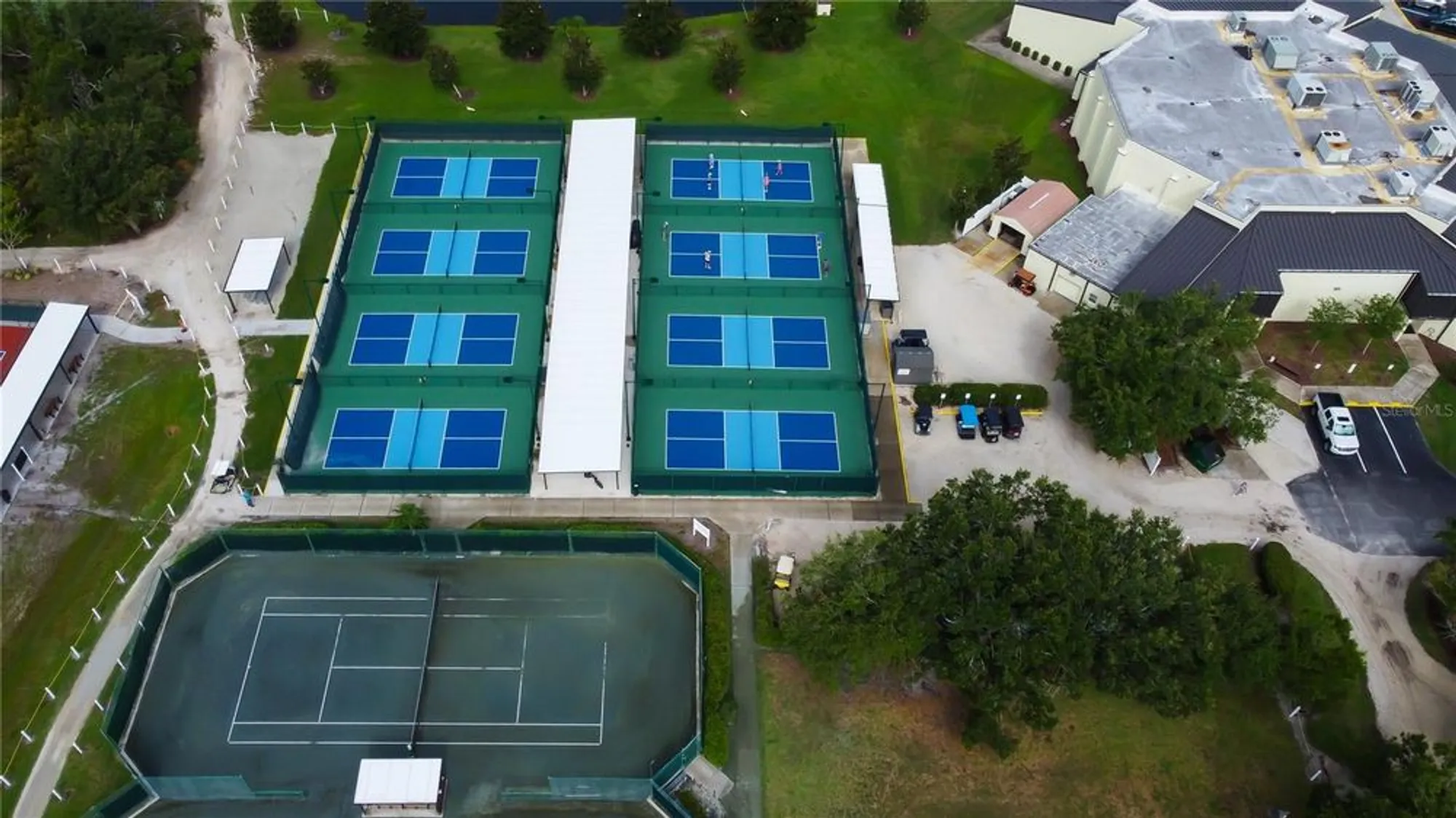 Property Slideshow image 66 of 77 | 329 club manor dr, Sun City Center, FL, 33573