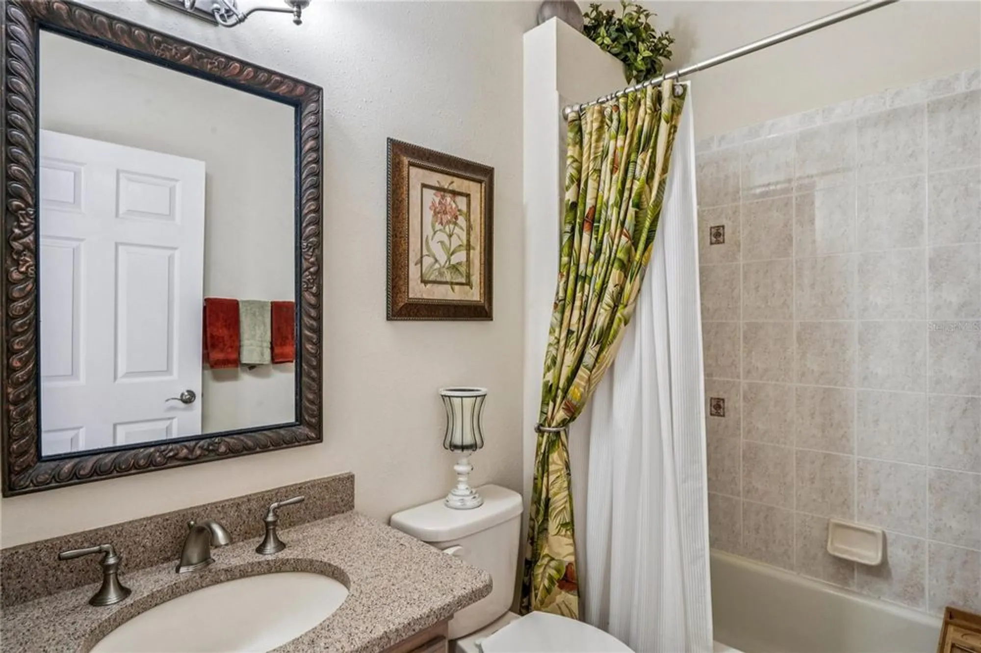 Property Slideshow image 47 of 100 | 9298 grand cypress dr, Weeki Wachee, FL, 34613