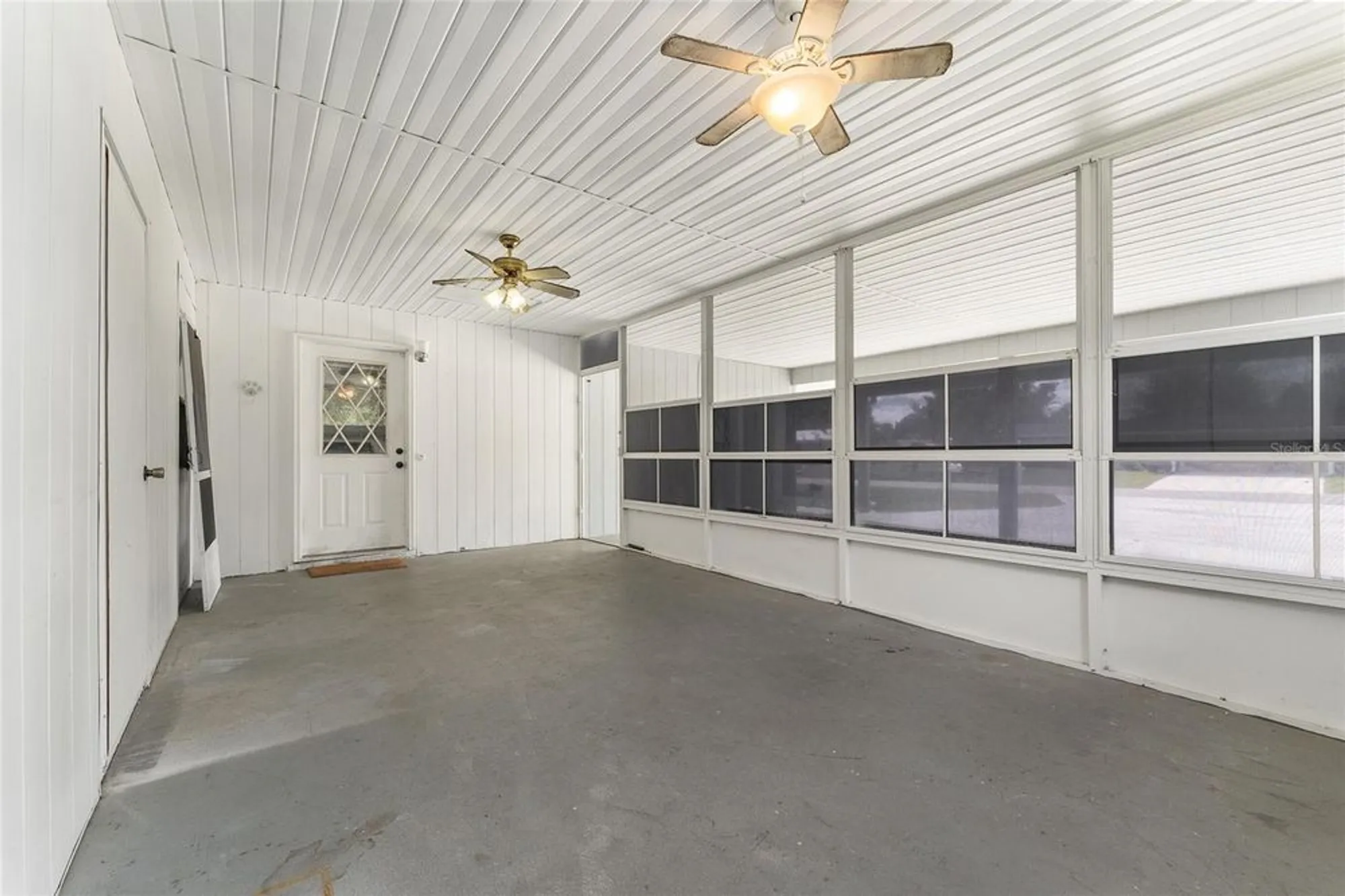 Property Slideshow image 31 of 39 | 9981 sw 103rd pl, Ocala, FL, 34481