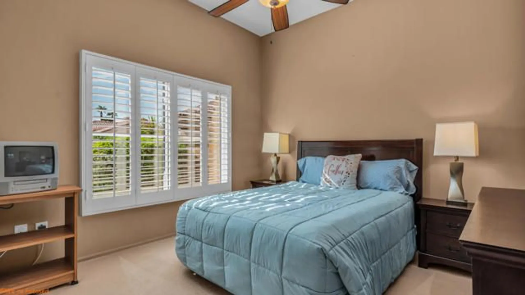 Property Slideshow image 12 of 38 | 37953 grand oaks ave, Palm Desert, CA, 92211