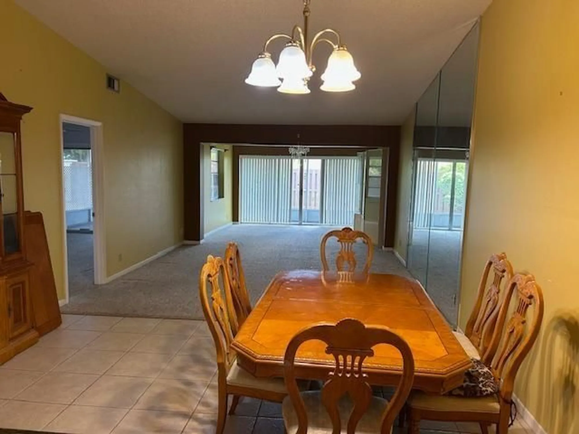 Property Slideshow image 3 of 19 | 4210 lucerne villas ln # 4210, Lake Worth, FL, 33467