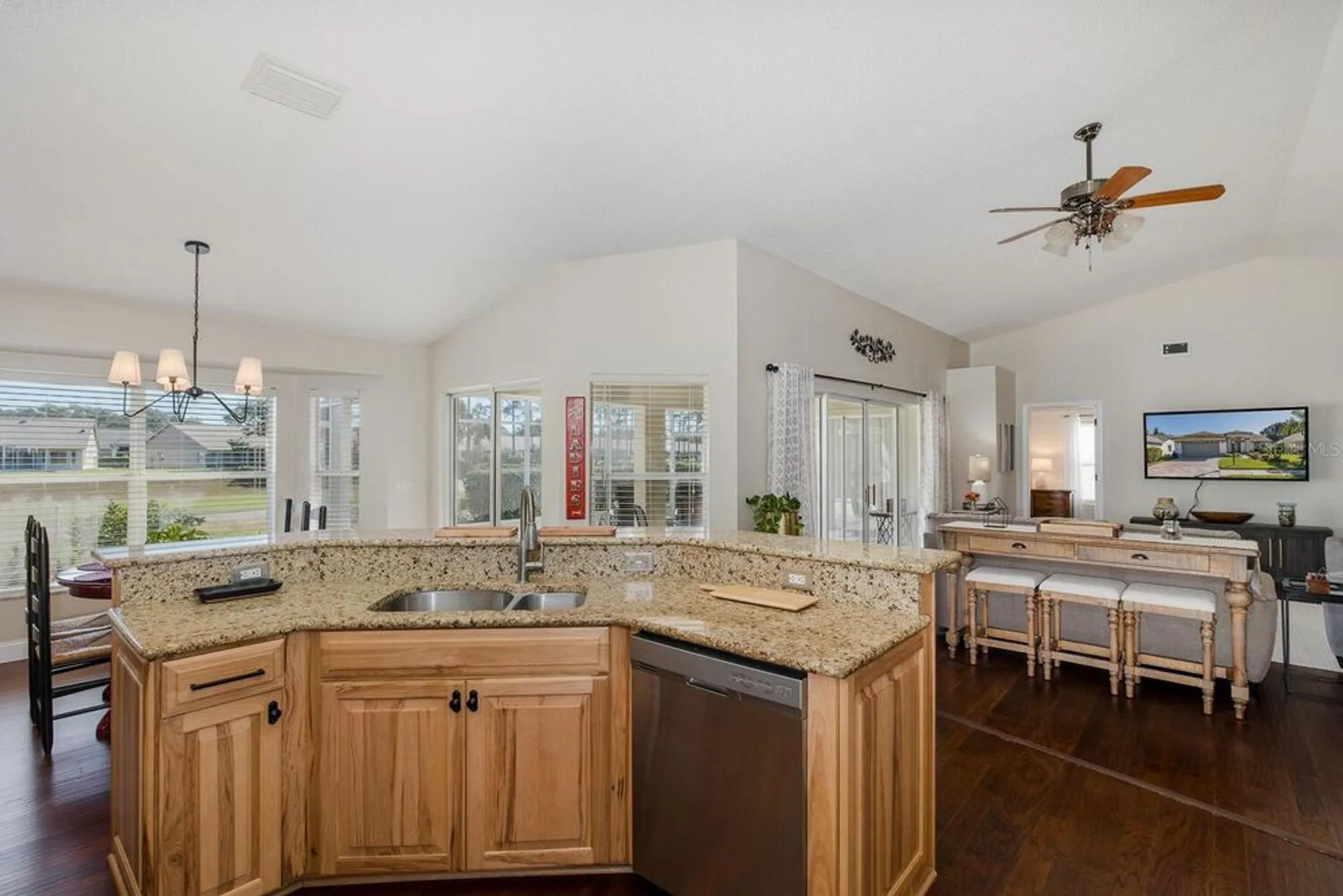 Property Slideshow image 23 of 80 | 18446 grand club dr, Hudson, FL, 34667