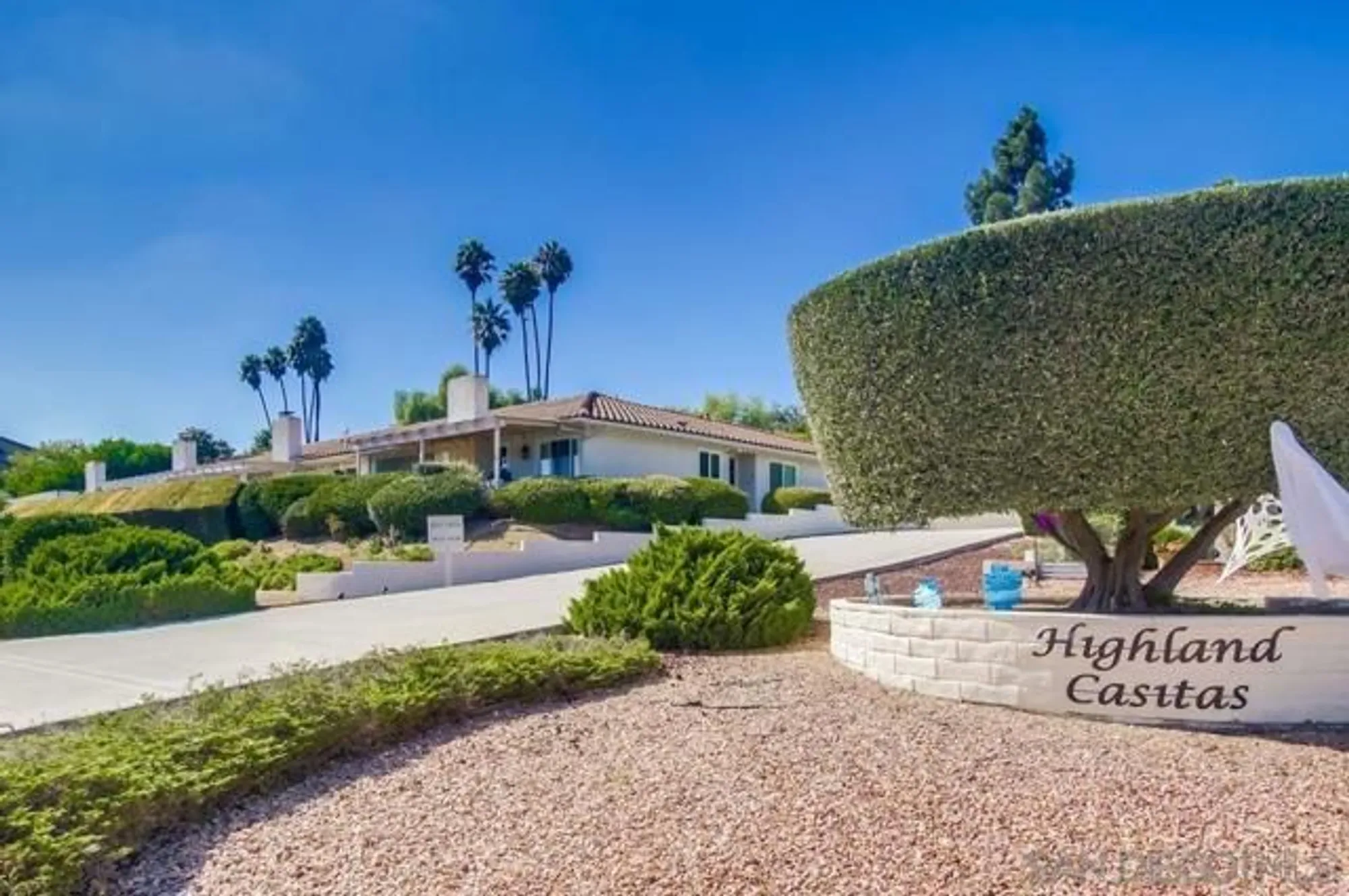 Property Slideshow image 3 of 32 | 1024 la tierra dr, San Marcos, CA, 92078