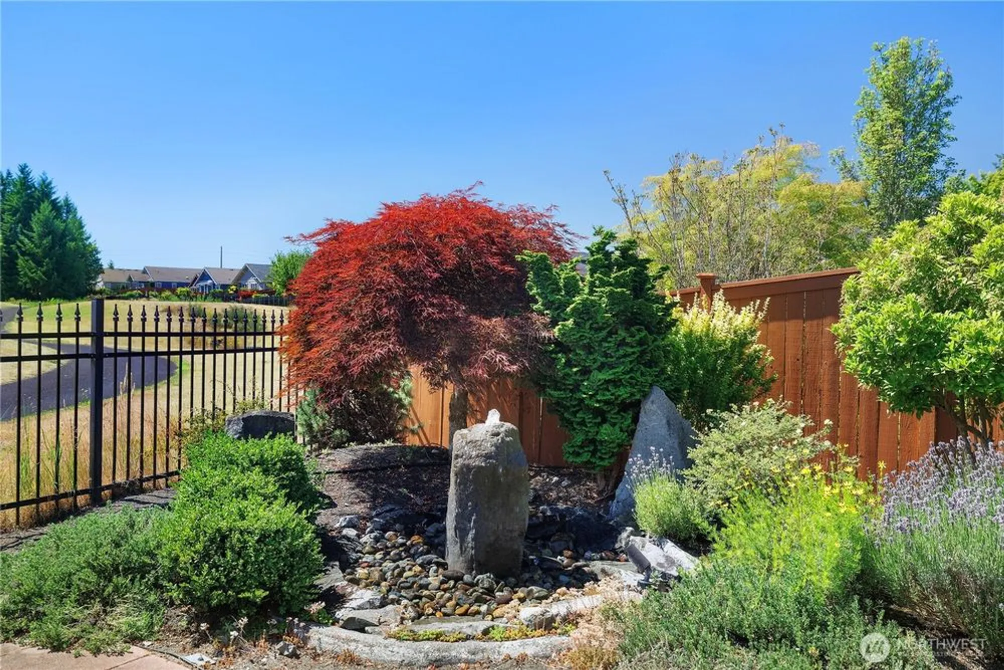 Property Slideshow image 18 of 39 | 4812 spokane st, Lacey, WA, 98516