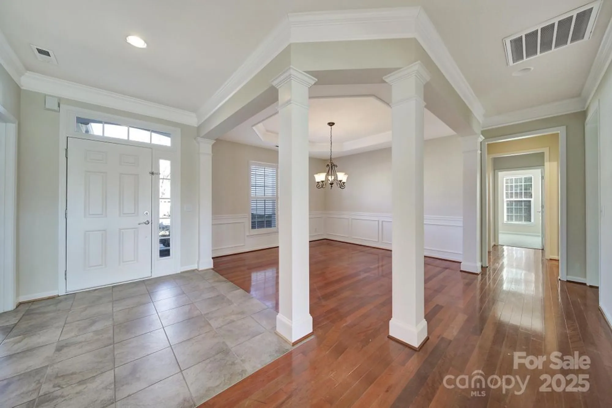 Property Slideshow image 4 of 48 | 10411 bethpage dr, Fort Mill, SC, 29707