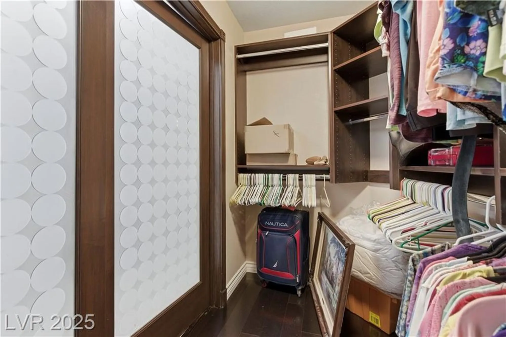 Property Slideshow image 37 of 60 | 8909 meadowood dr, Las Vegas, NV, 89134