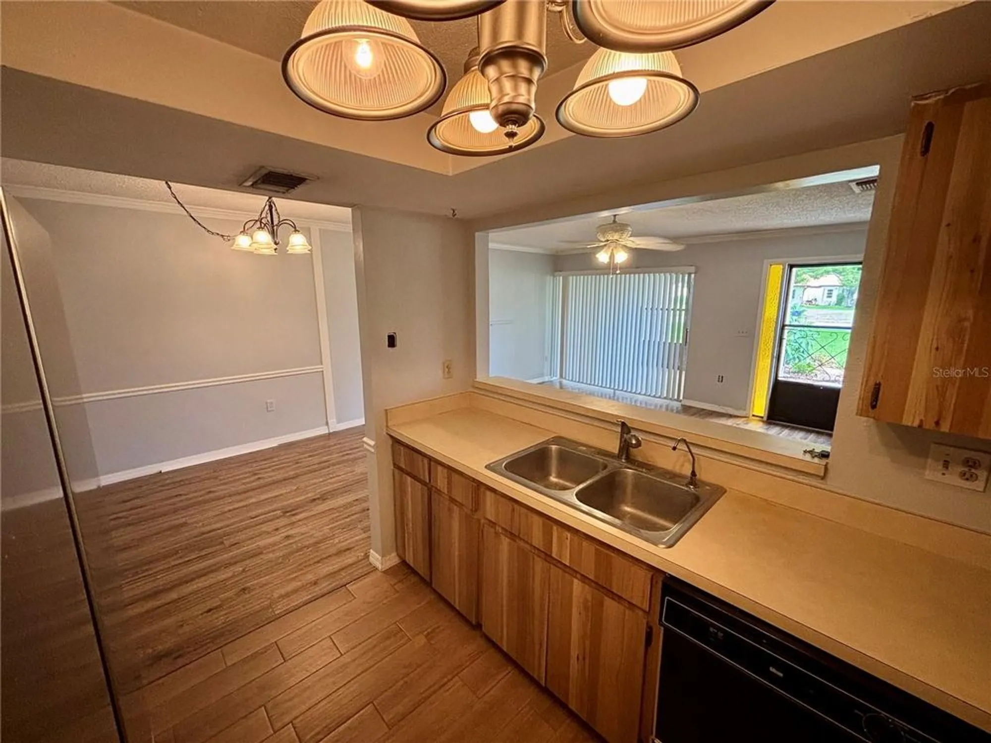 Property Slideshow image 13 of 31 | 8131 braddock cir 1, Port Richey, FL, 34668