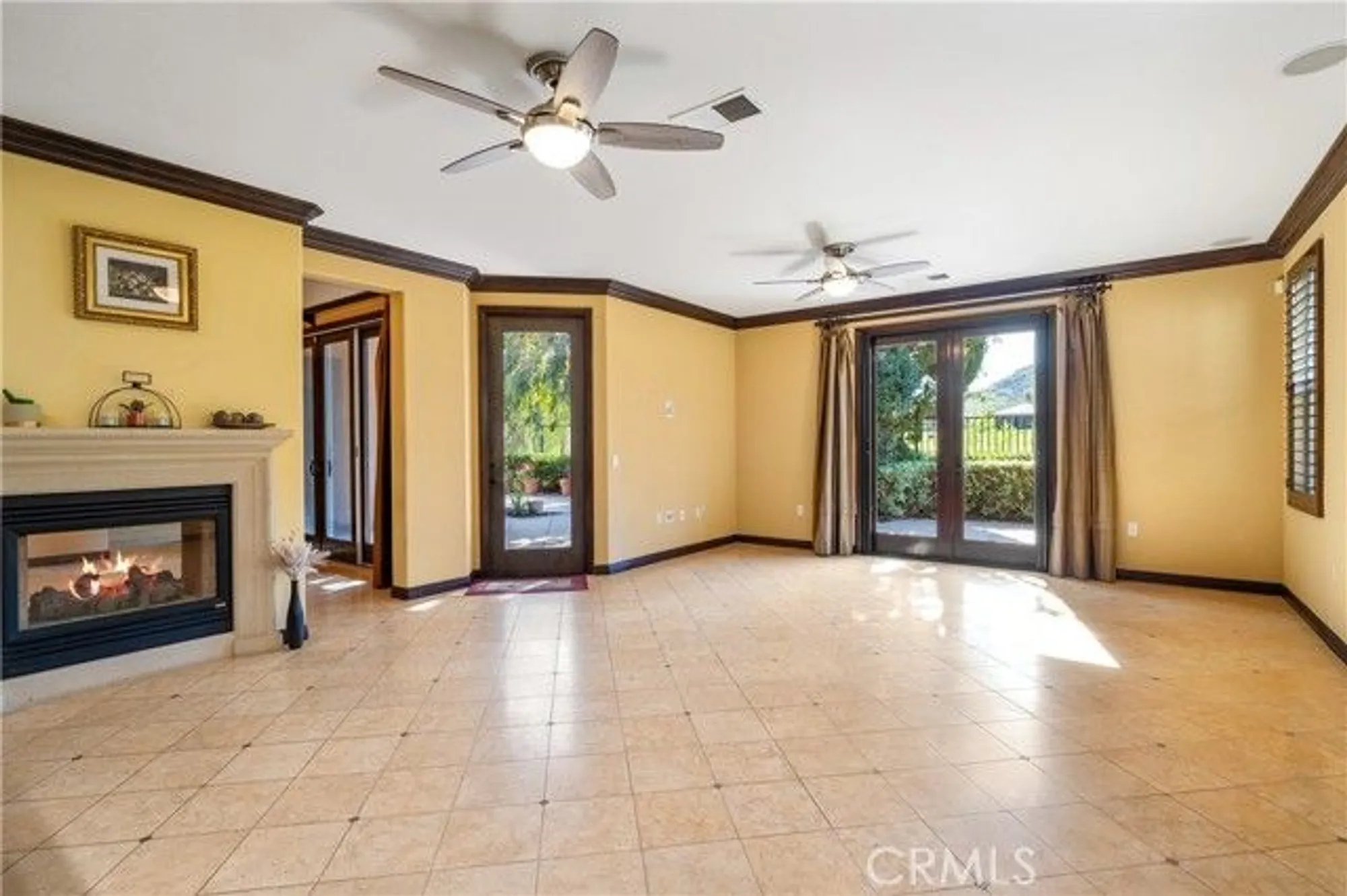 Property Slideshow image 22 of 62 | 233 eagle ln, Hemet, CA, 92545