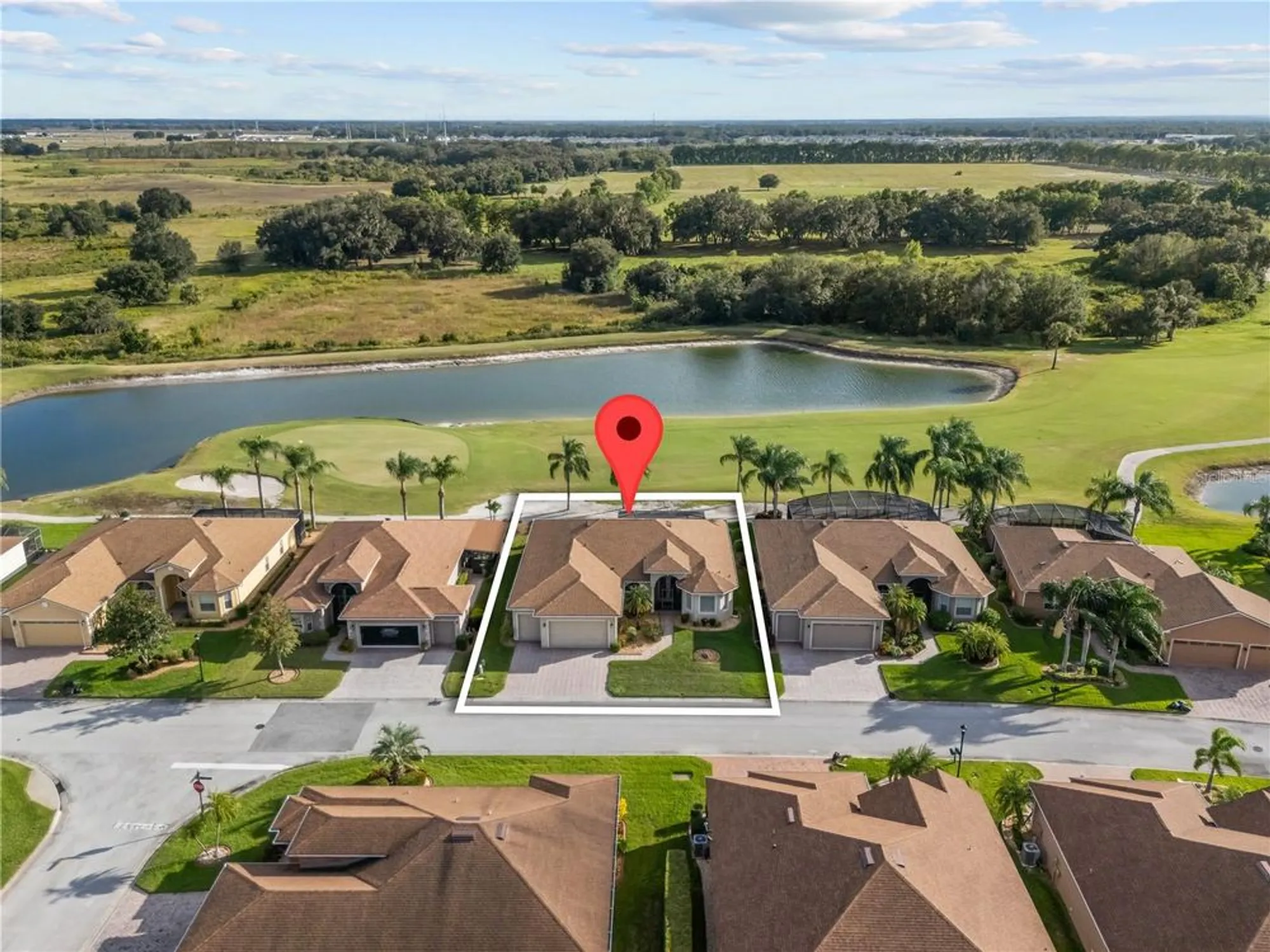 Property Slideshow image 7 of 65 | 4048 phoenician way, Winter Haven, FL, 33884