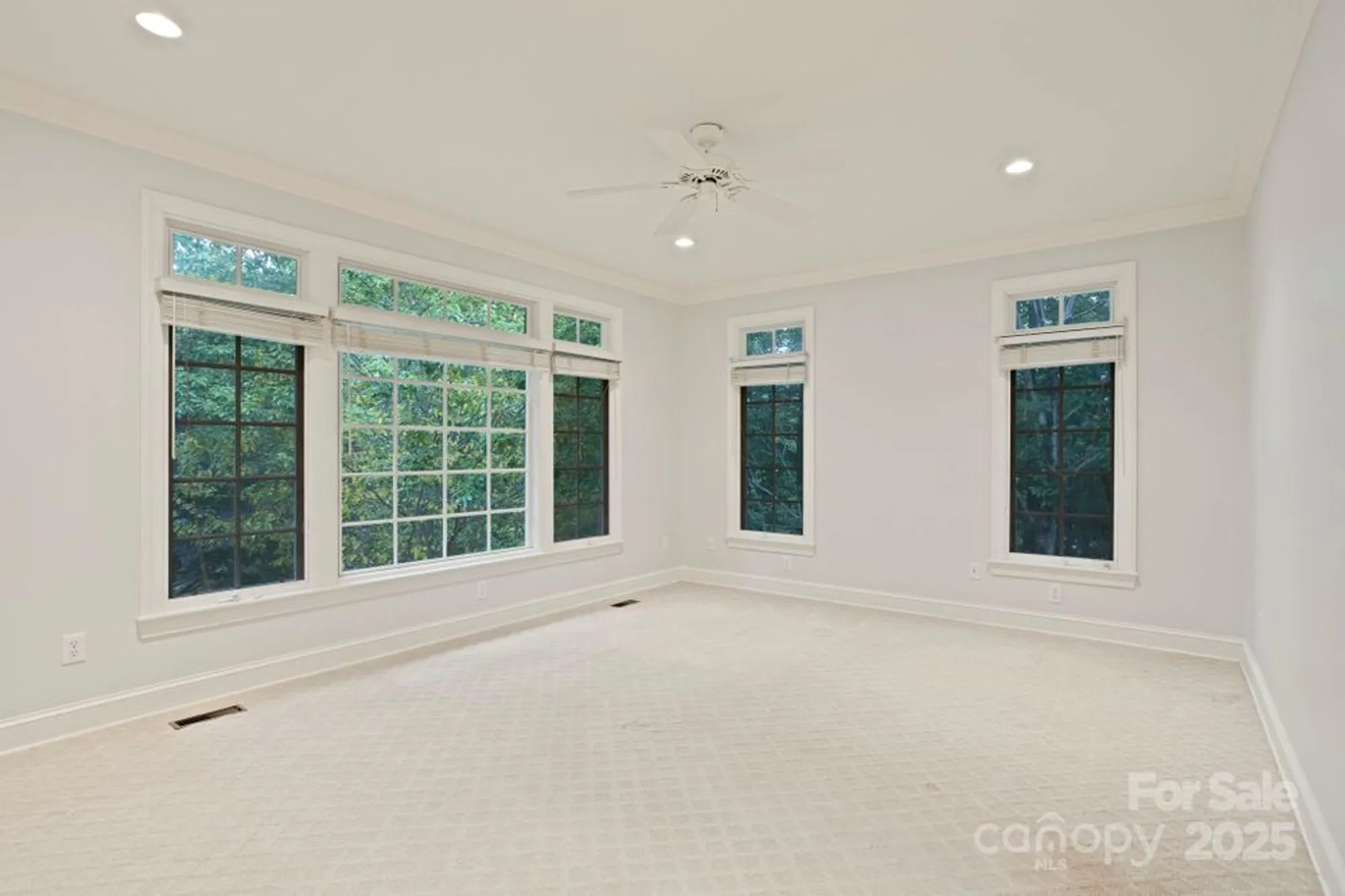 Property Slideshow image 23 of 48 | 132 berry creek dr, Flat Rock, NC, 28731