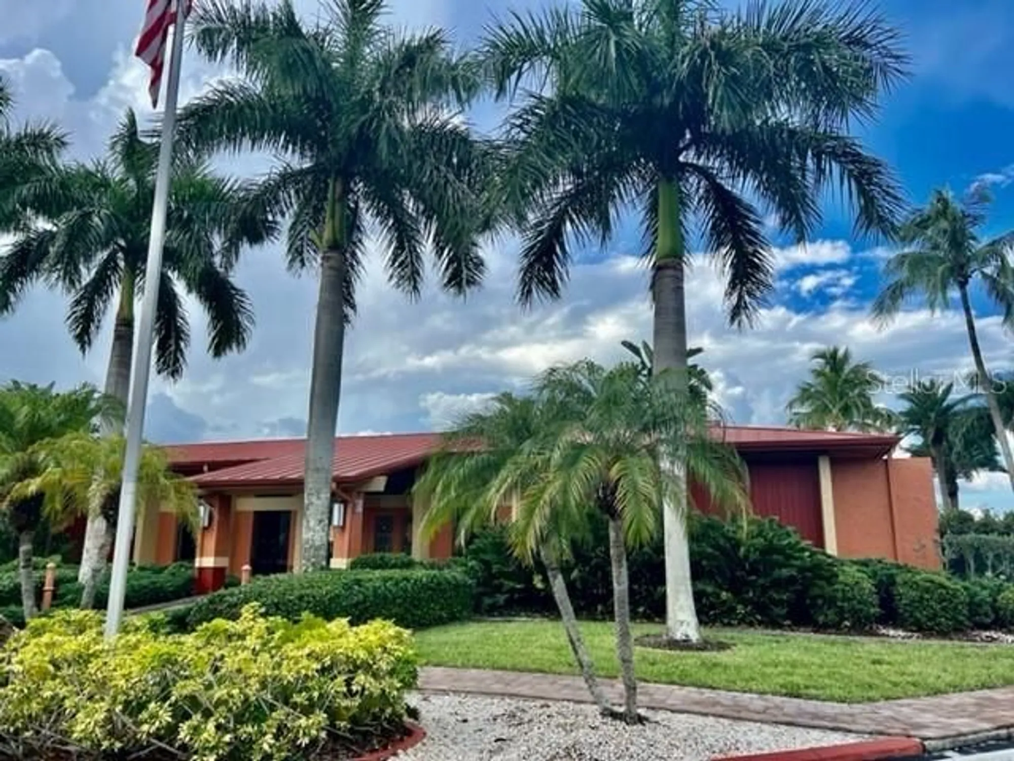 Property Slideshow image 7 of 50 | 3250 southshore dr 53b, Punta Gorda, FL, 33955