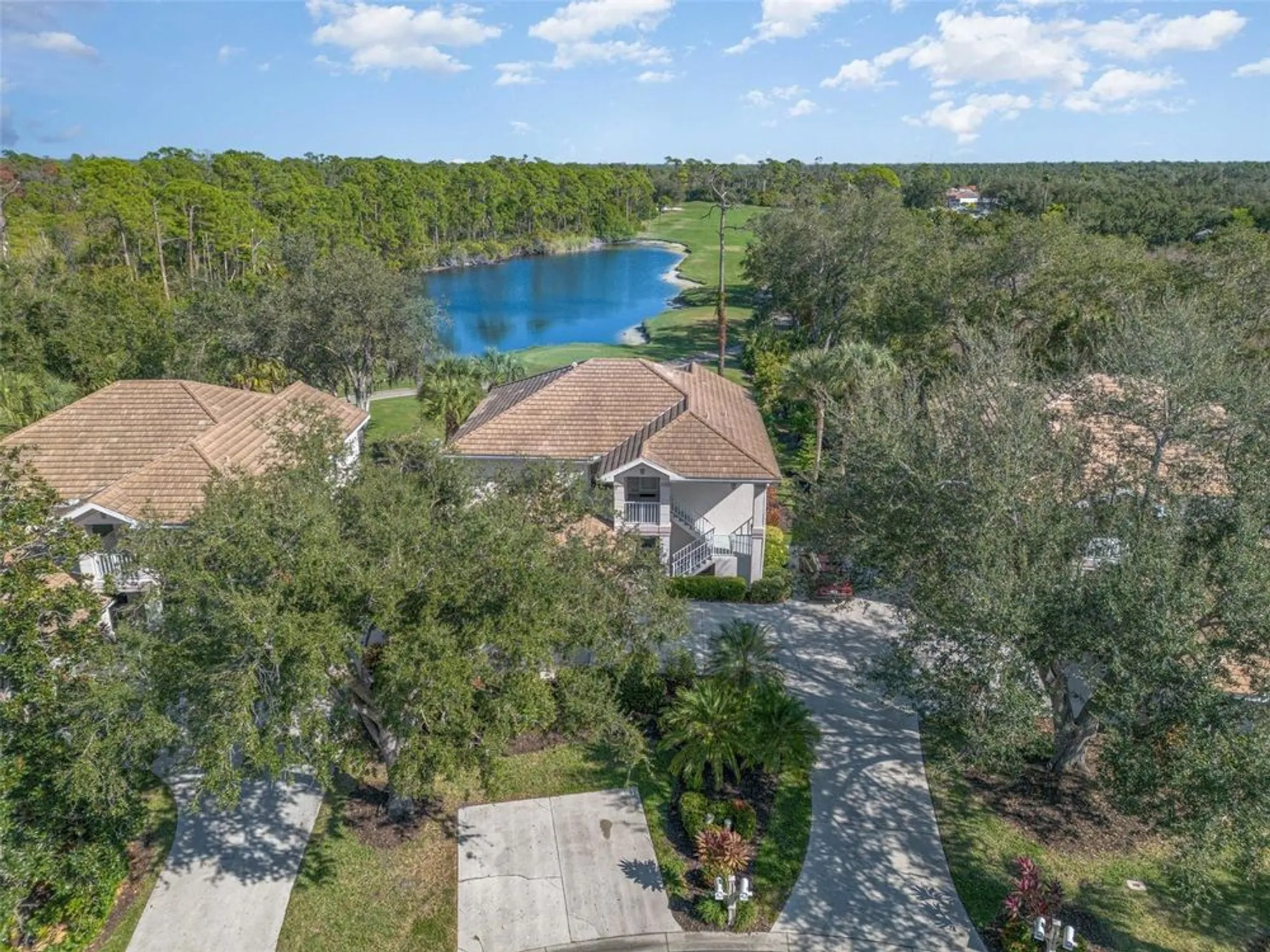 Property Slideshow image 23 of 55 | 3101 club dr 220, Port Charlotte, FL, 33953