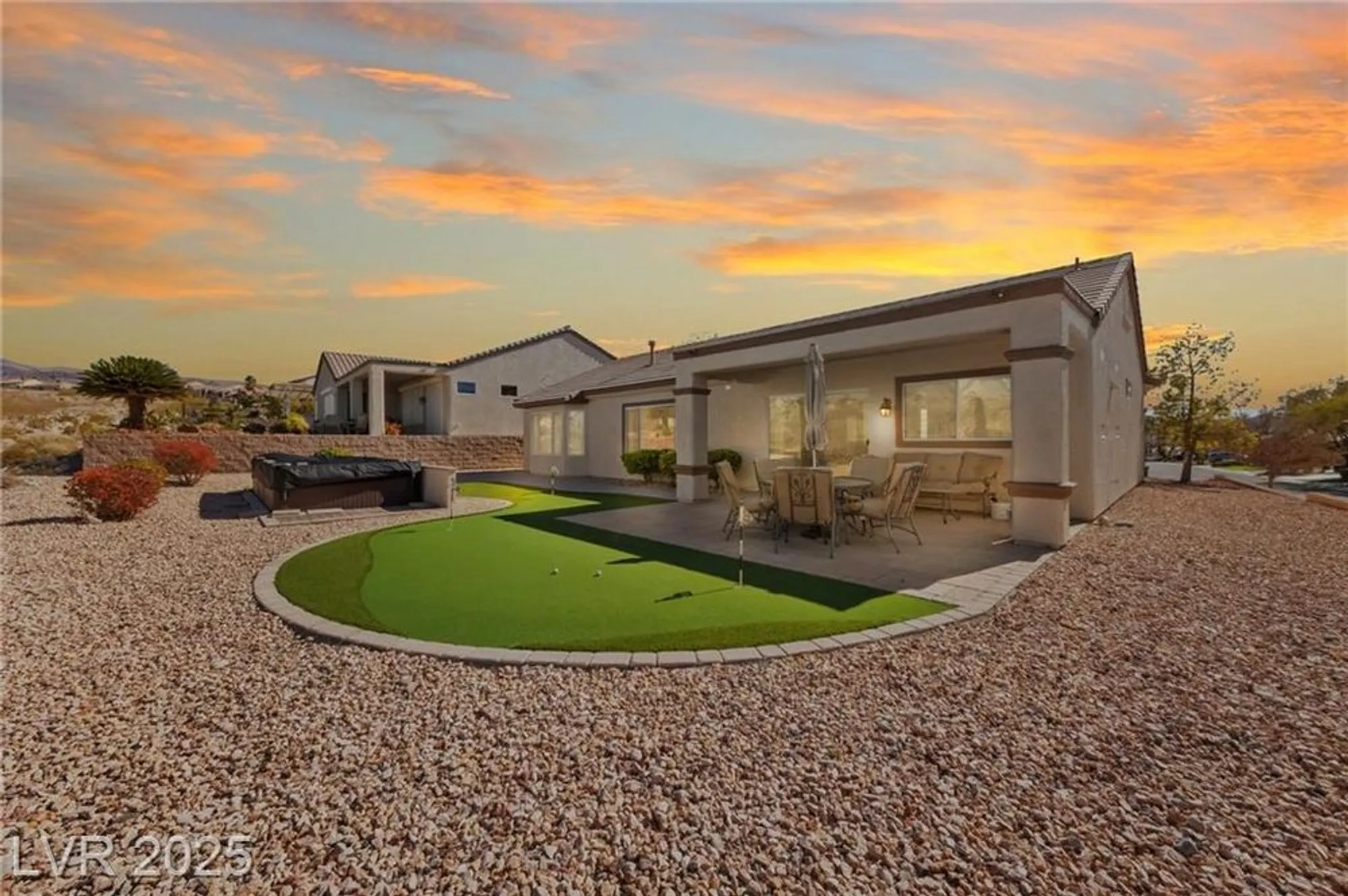Property Slideshow image 6 of 35 | 2920 foxtail creek ave, Henderson, NV, 89052