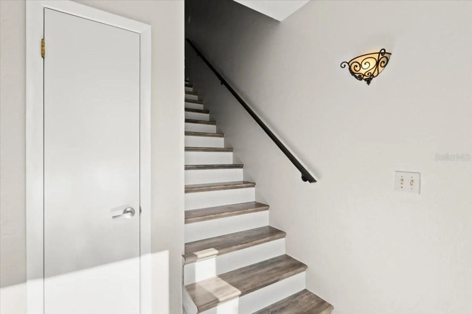 Property Slideshow image 5 of 46 | 105 wood duck cir c, Daytona Beach, FL, 32119