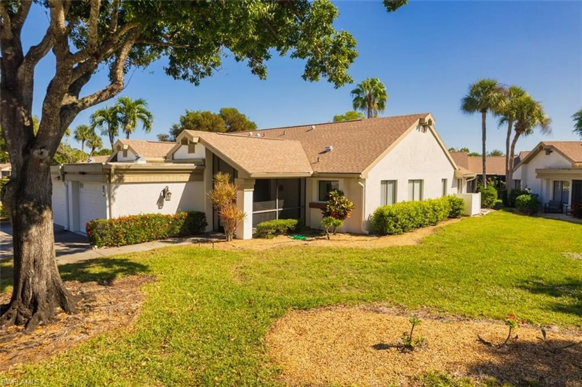 Property Slideshow image 31 of 50 | 1844 pine glade cir, Fort Myers, FL, 33907