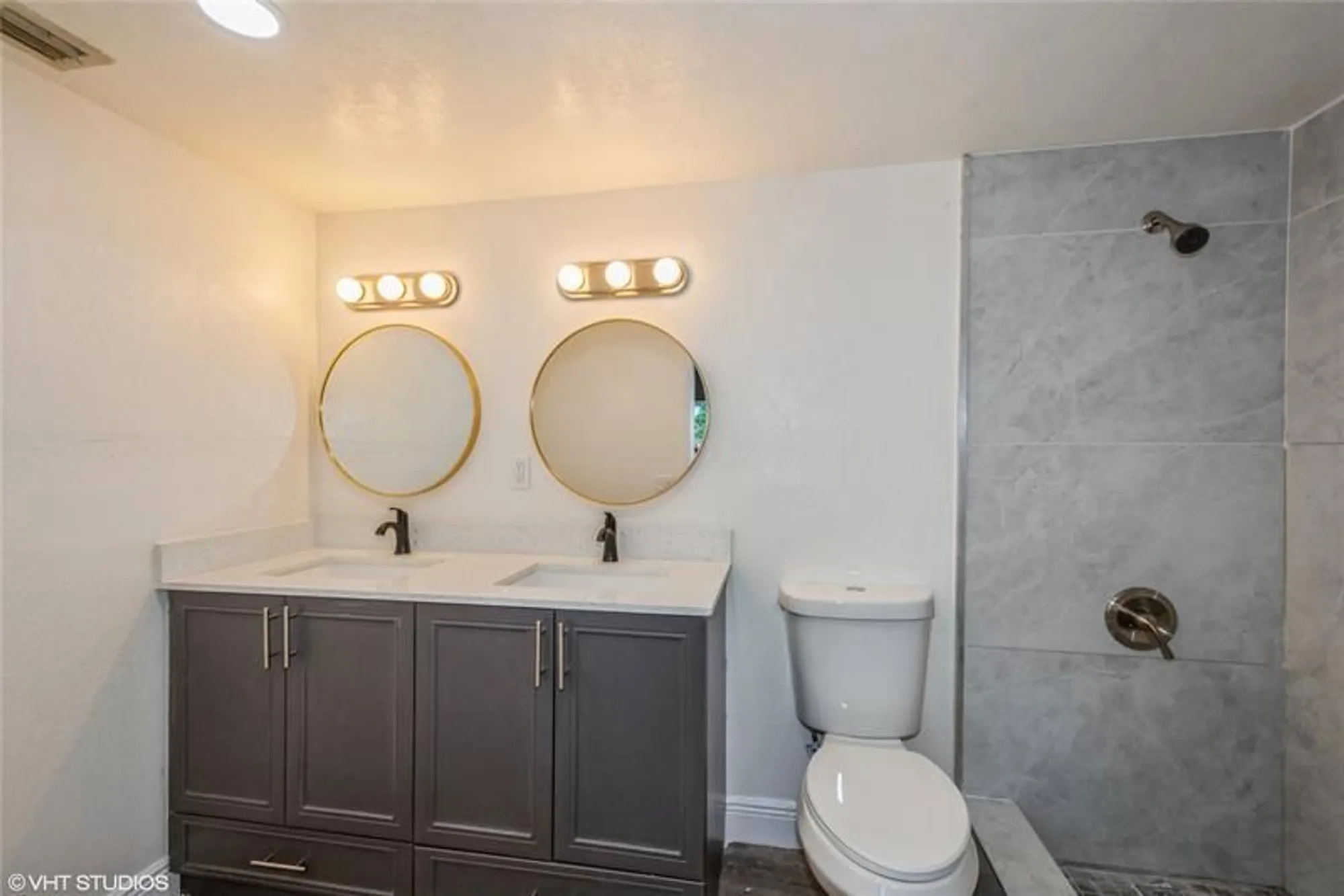 Property Slideshow image 17 of 33 | 2805 victoria way d1, Coconut Creek, FL, 33066