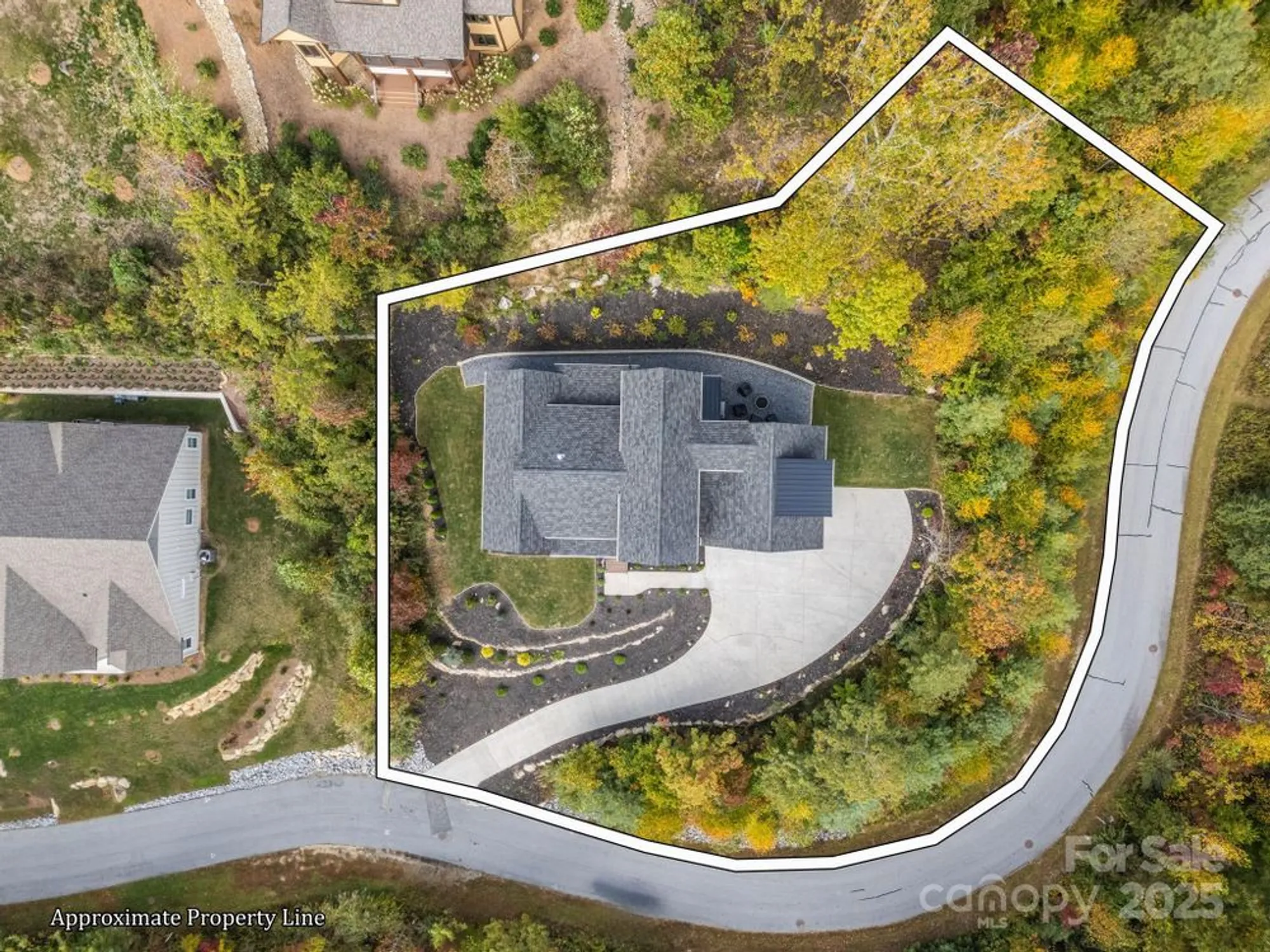 Property Slideshow image 13 of 48 | 123 millbrae loop, Hendersonville, NC, 28791