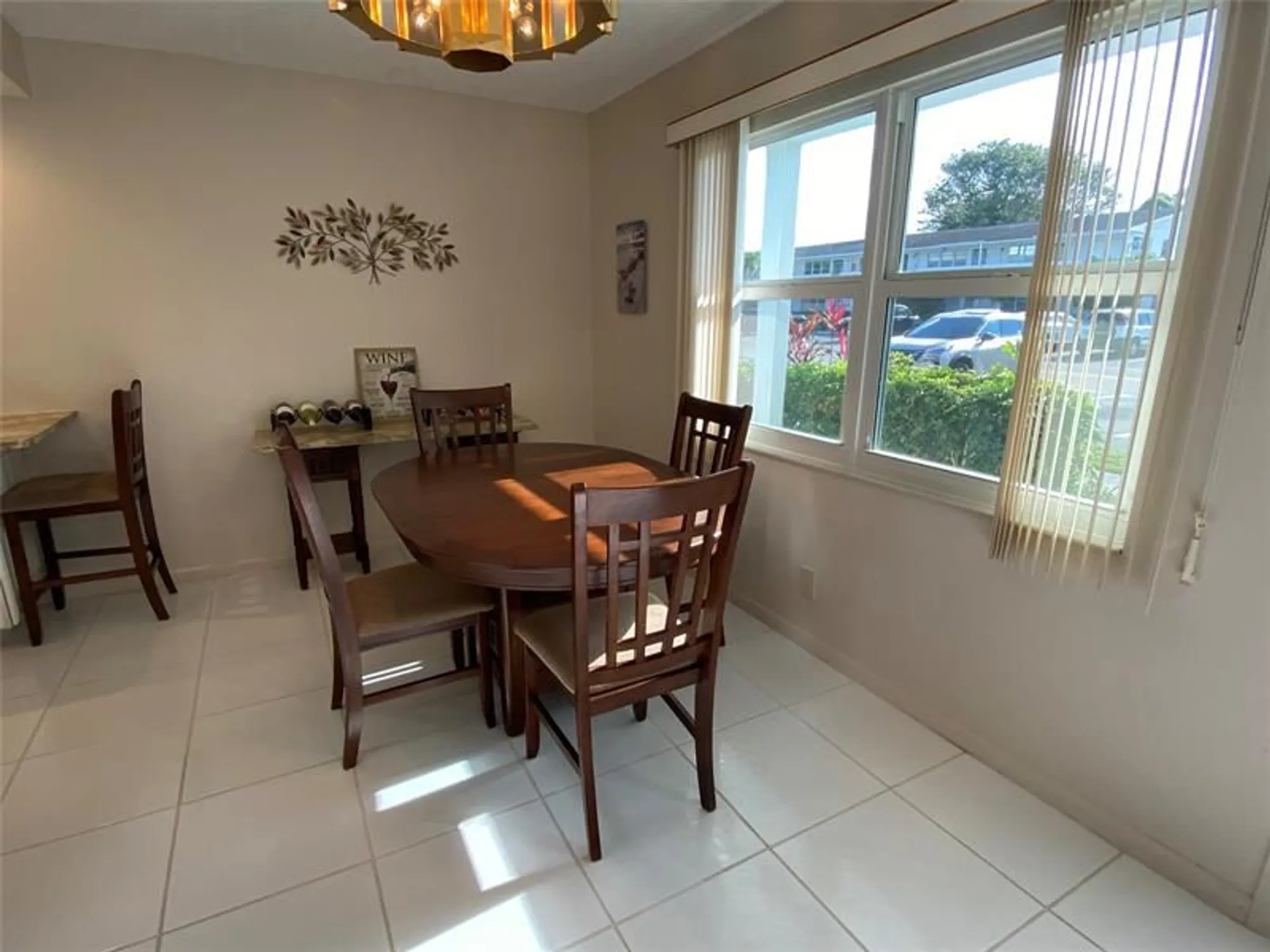 Property Slideshow image 14 of 69 | 1060 oakridge f # 1060, Deerfield Beach, FL, 33442