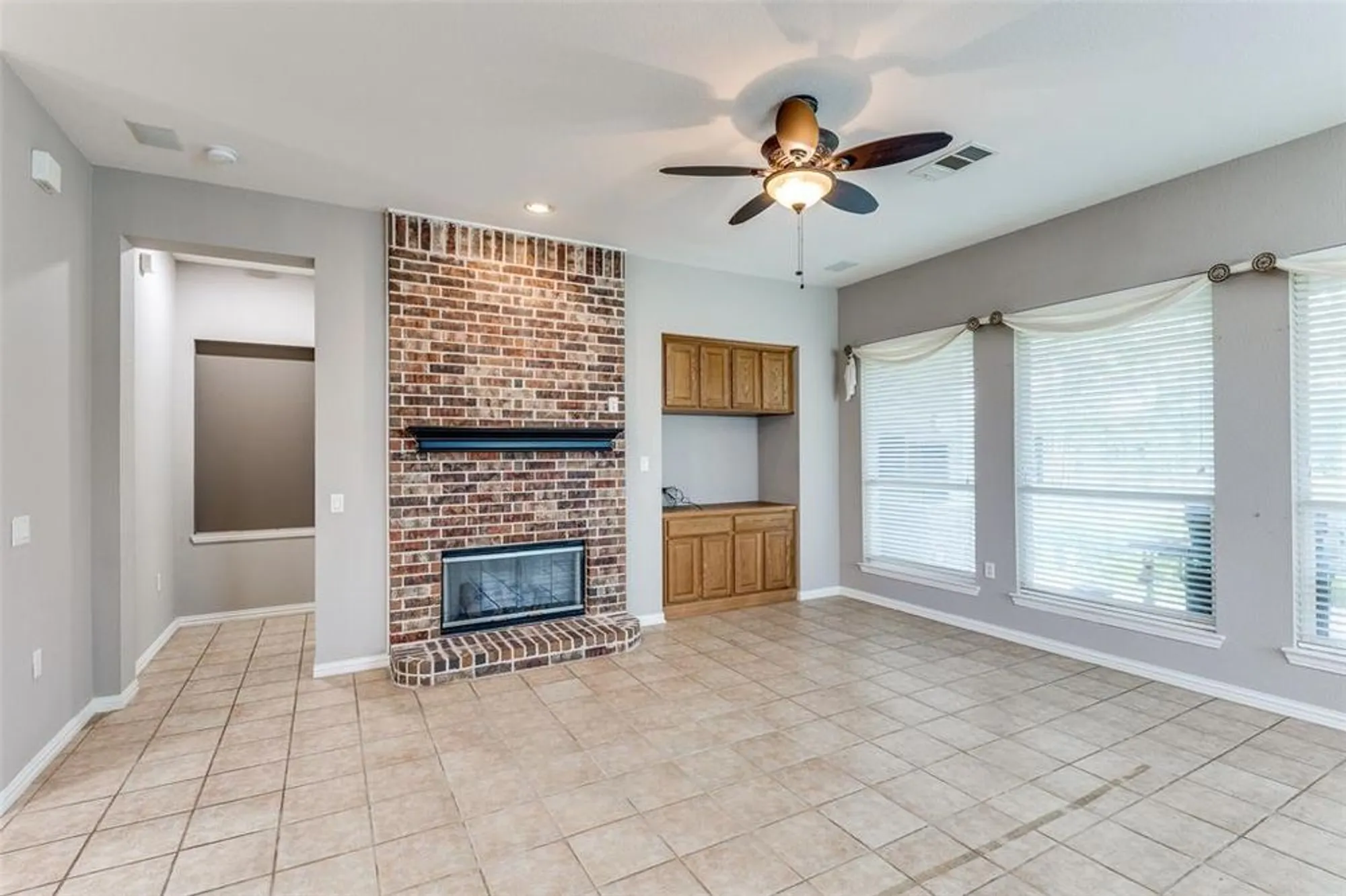 Property Slideshow image 6 of 40 | 351 southern hills dr, Fairview, TX, 75069