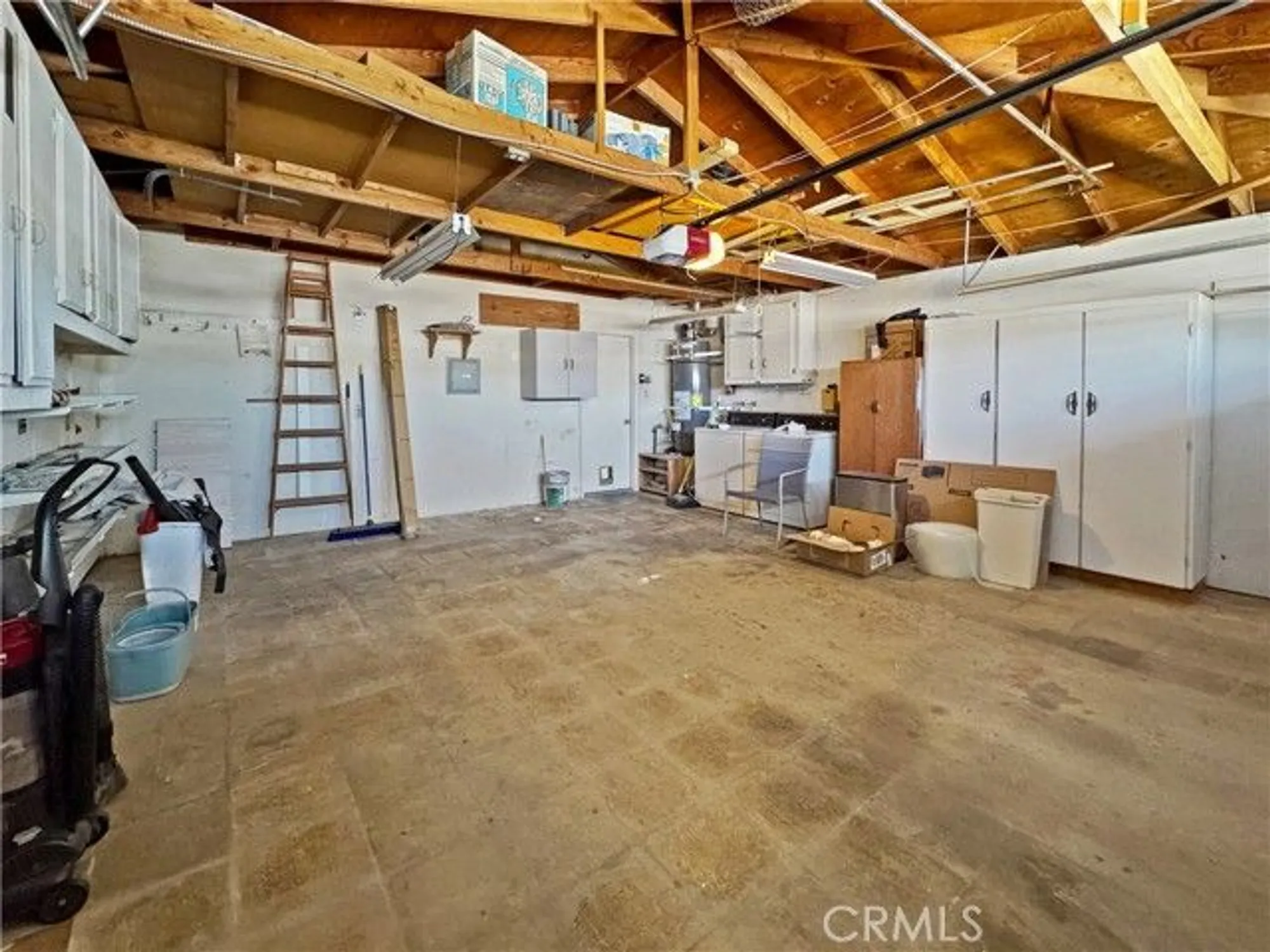 Property Slideshow image 15 of 22 | 2216 el toro cir, Hemet, CA, 92545
